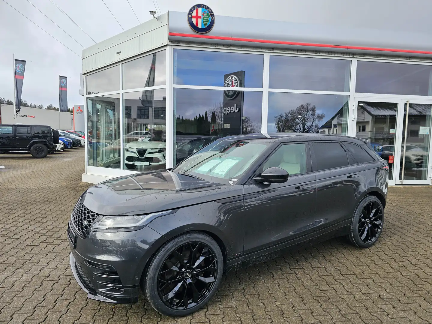 Land Rover Range Rover Velar D300 R-Dy. Hybrid Inz / Tausch möglich Schwarz - 1