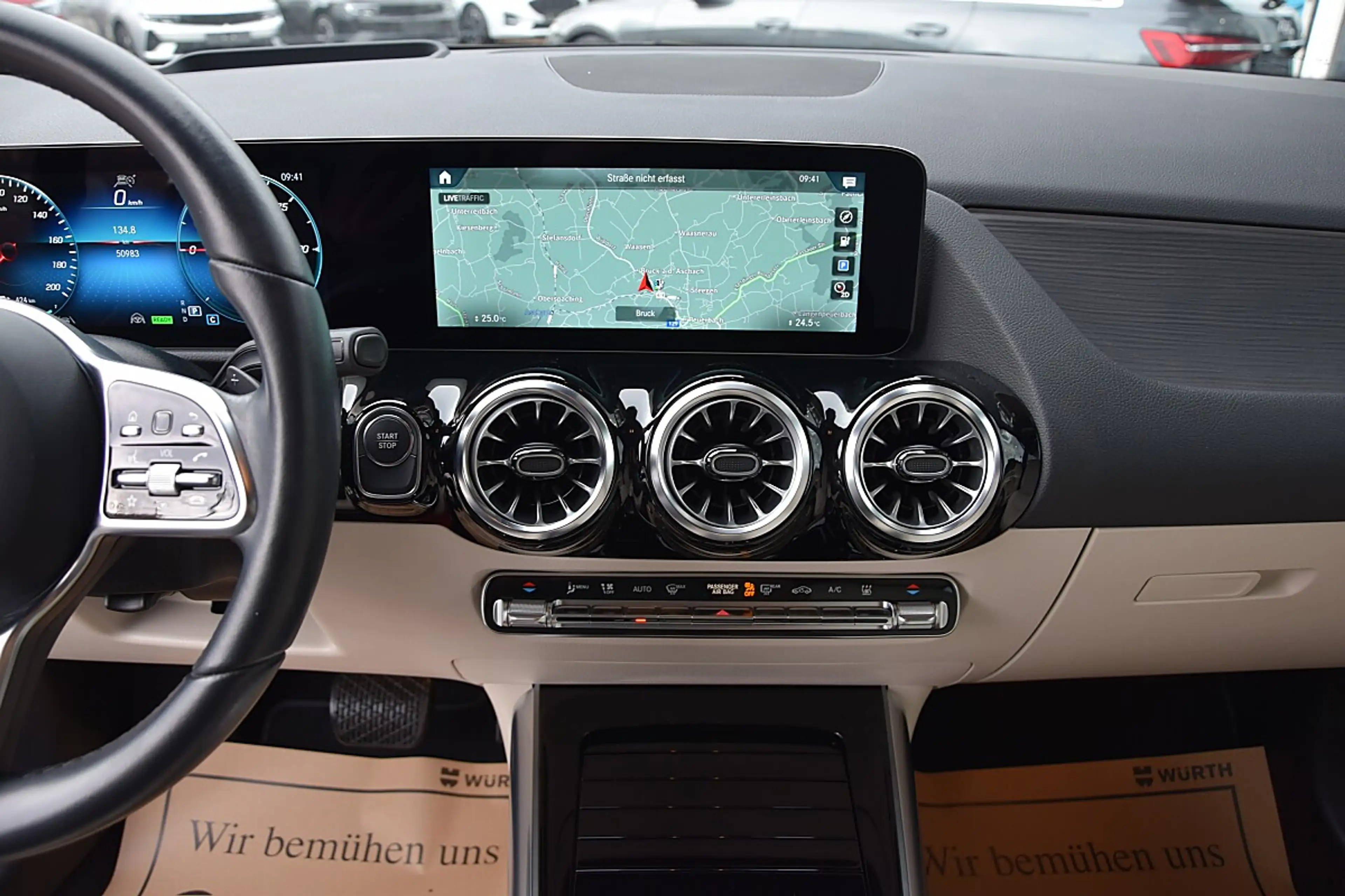 Mercedes-Benz EQA 250 Progressive *Memory-Paket*Head up Display*3... — photo 9