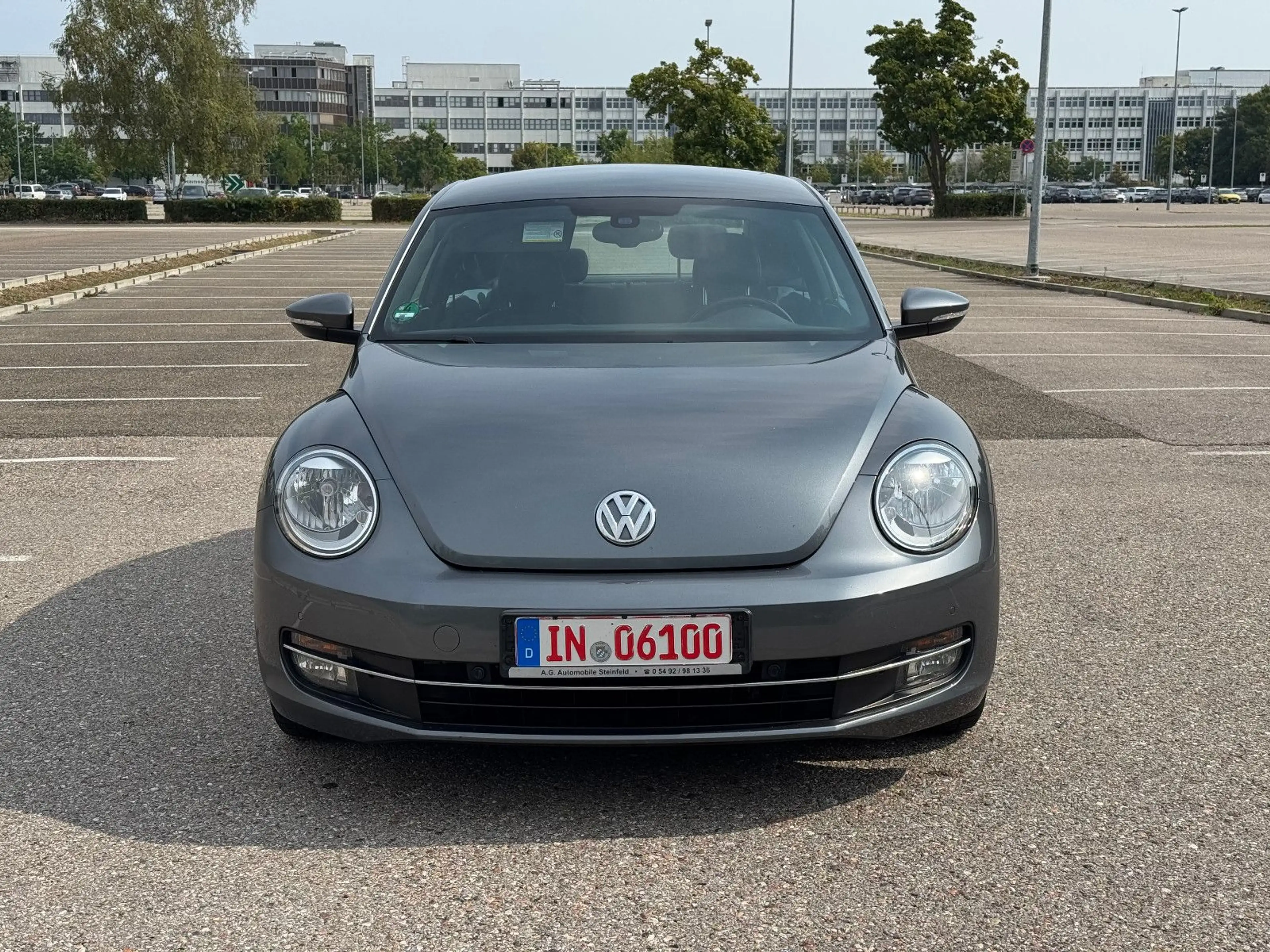 Volkswagen Beetle Lim. Design*Automatik*Klima*SHZ*Alufelgen — photo 3
