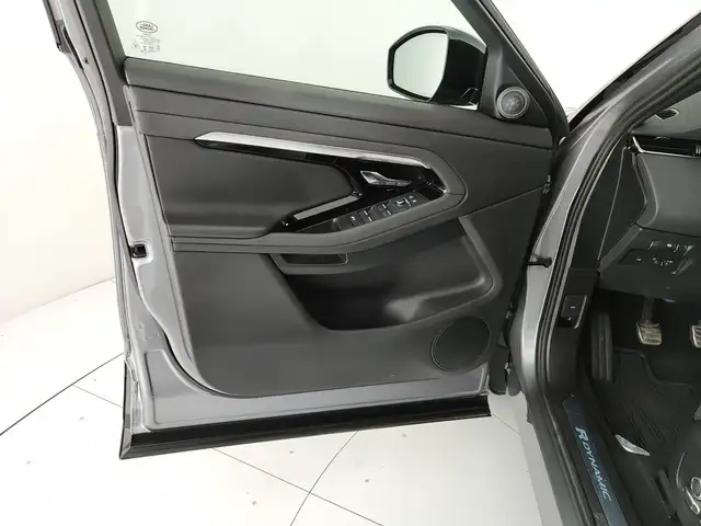 Land Rover Range Rover Evoque view 15