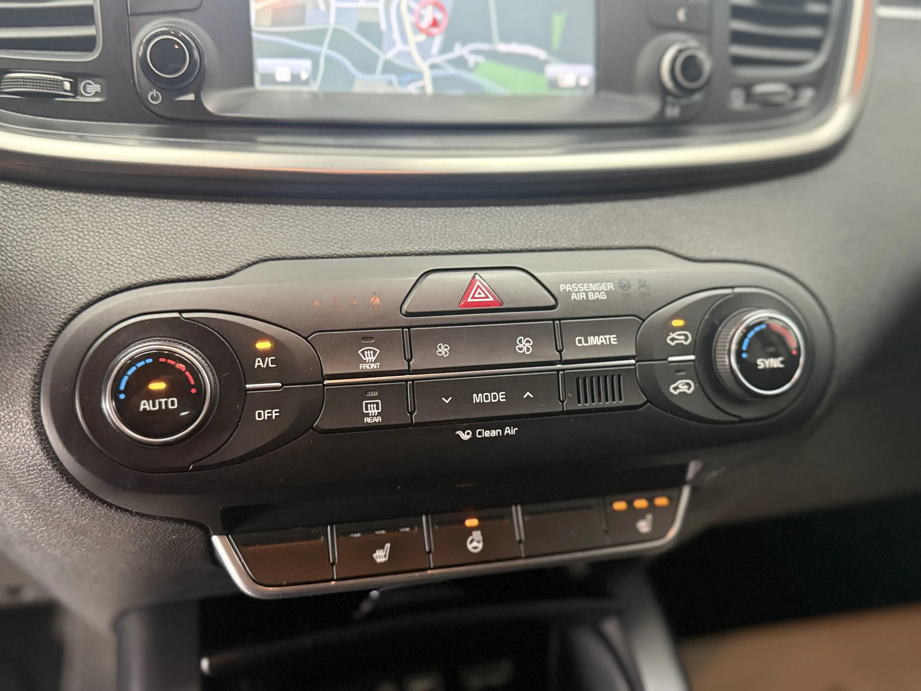 Kia Sorento Vision 2.2 1-Hand MwSt R-Kamera AHK BHZ — photo 14