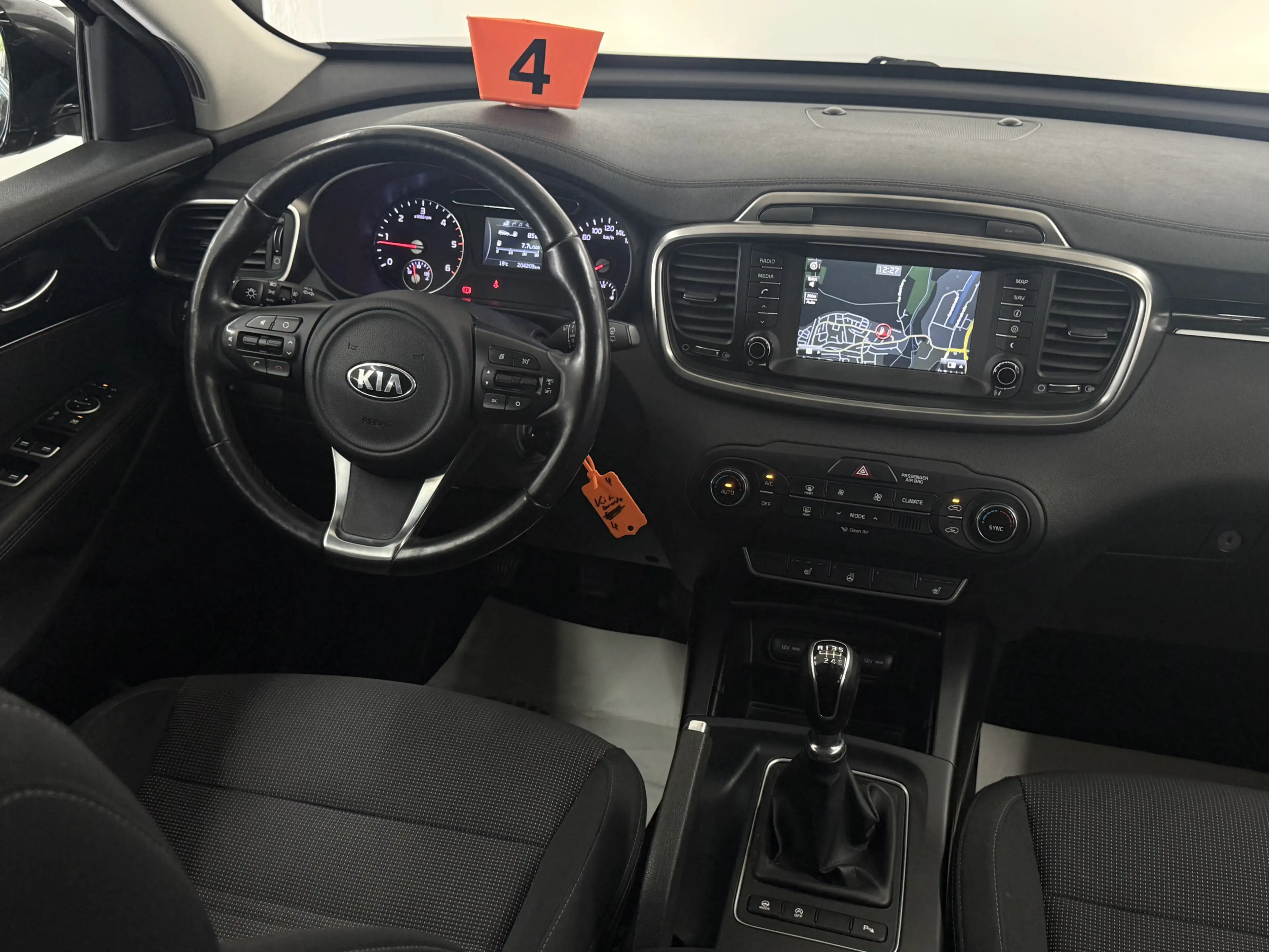 Kia Sorento Vision 2.2 1-Hand MwSt R-Kamera AHK BHZ — photo 5