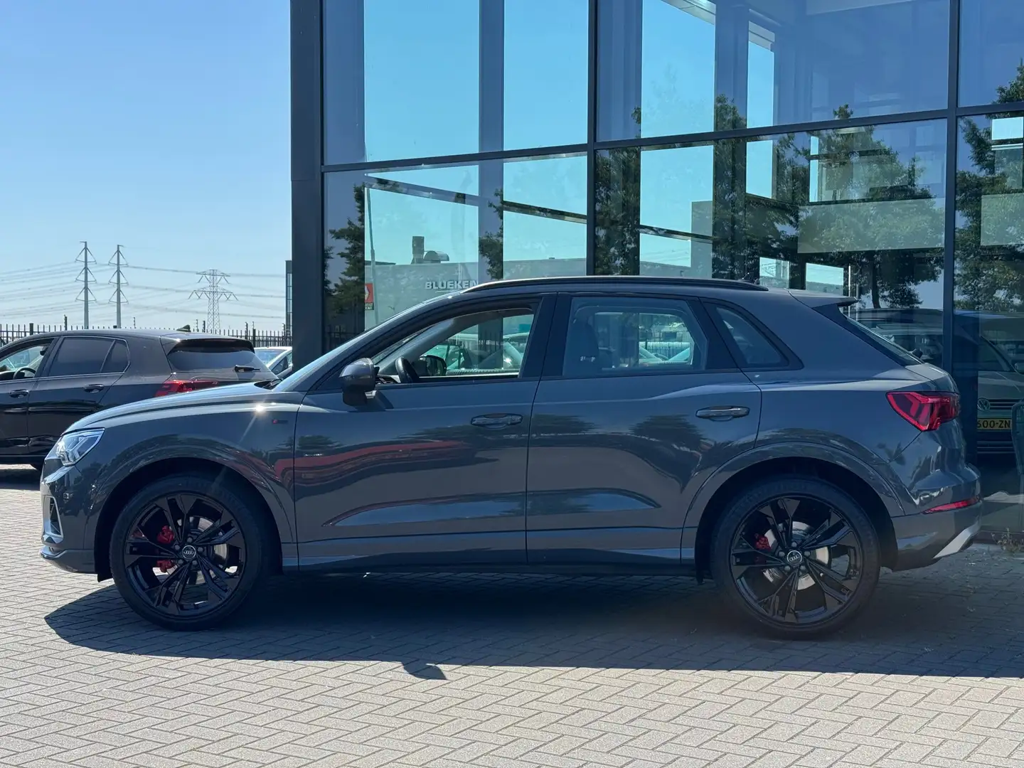 Audi Q3 35 TFSI Advanced * Matrix Led * Keyless * Trekhaak Gri - 2
