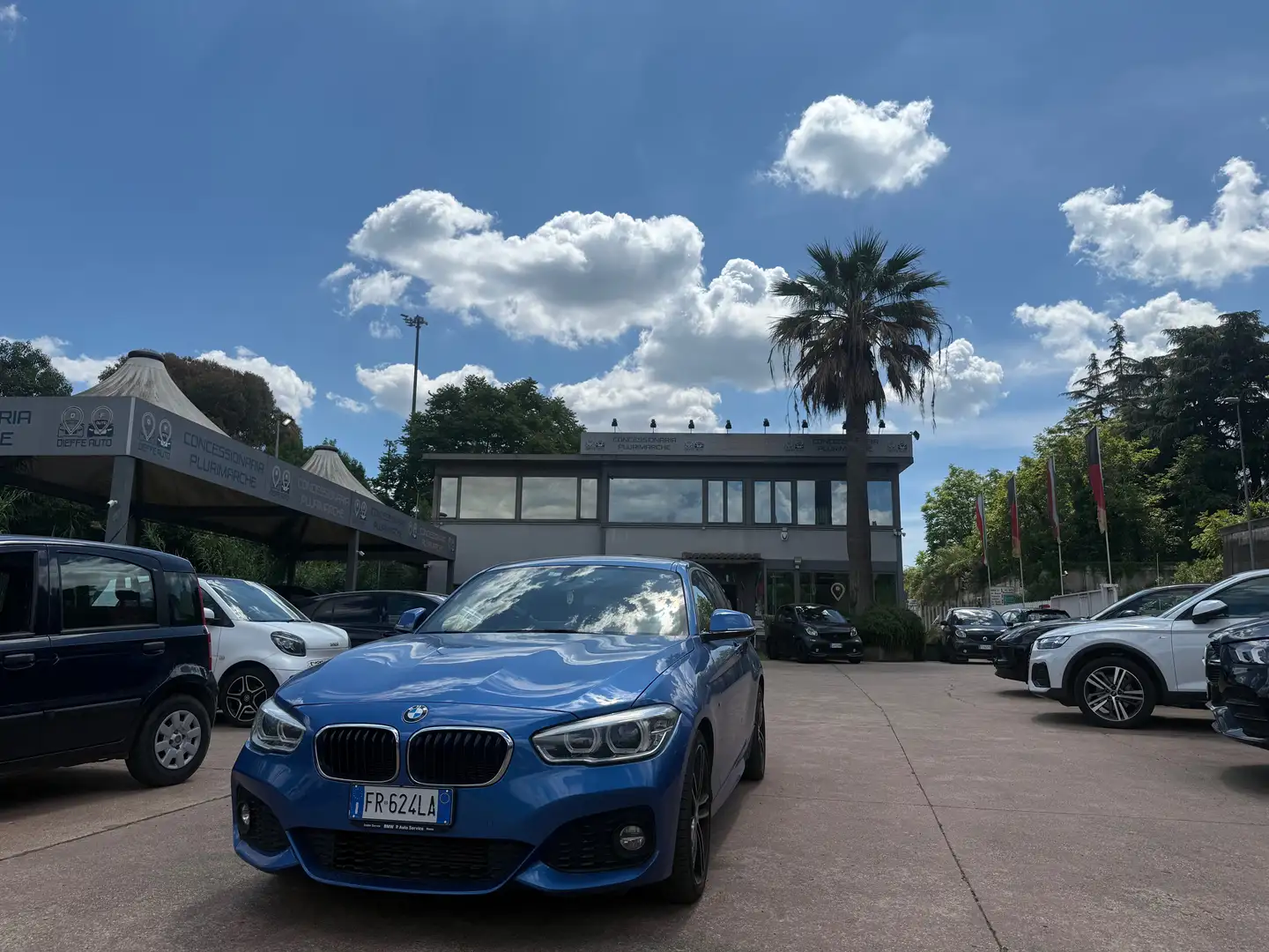 BMW 116 116d Msport 5p auto Blauw - 1