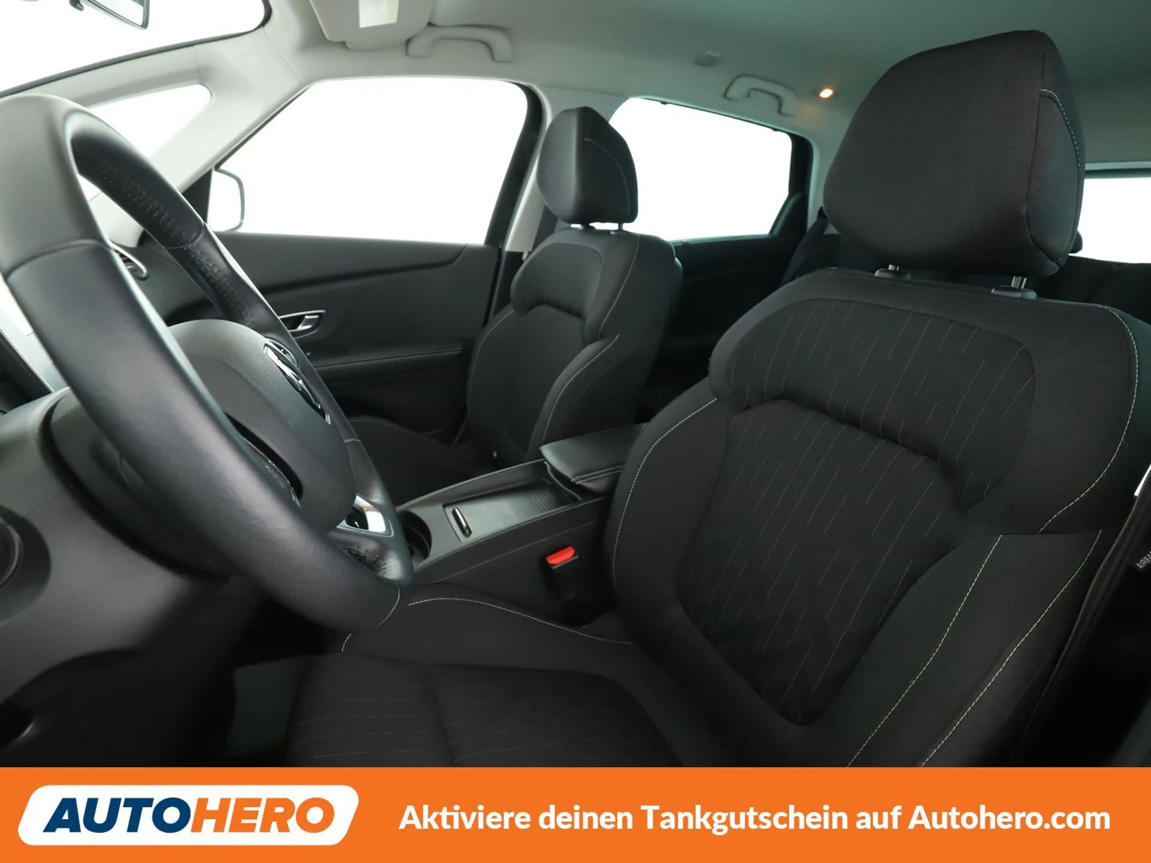 Renault Scenic 1.3 TCe Limited*NAVI*PDC*SHZ*KLIMA*TEMPO* — photo 10