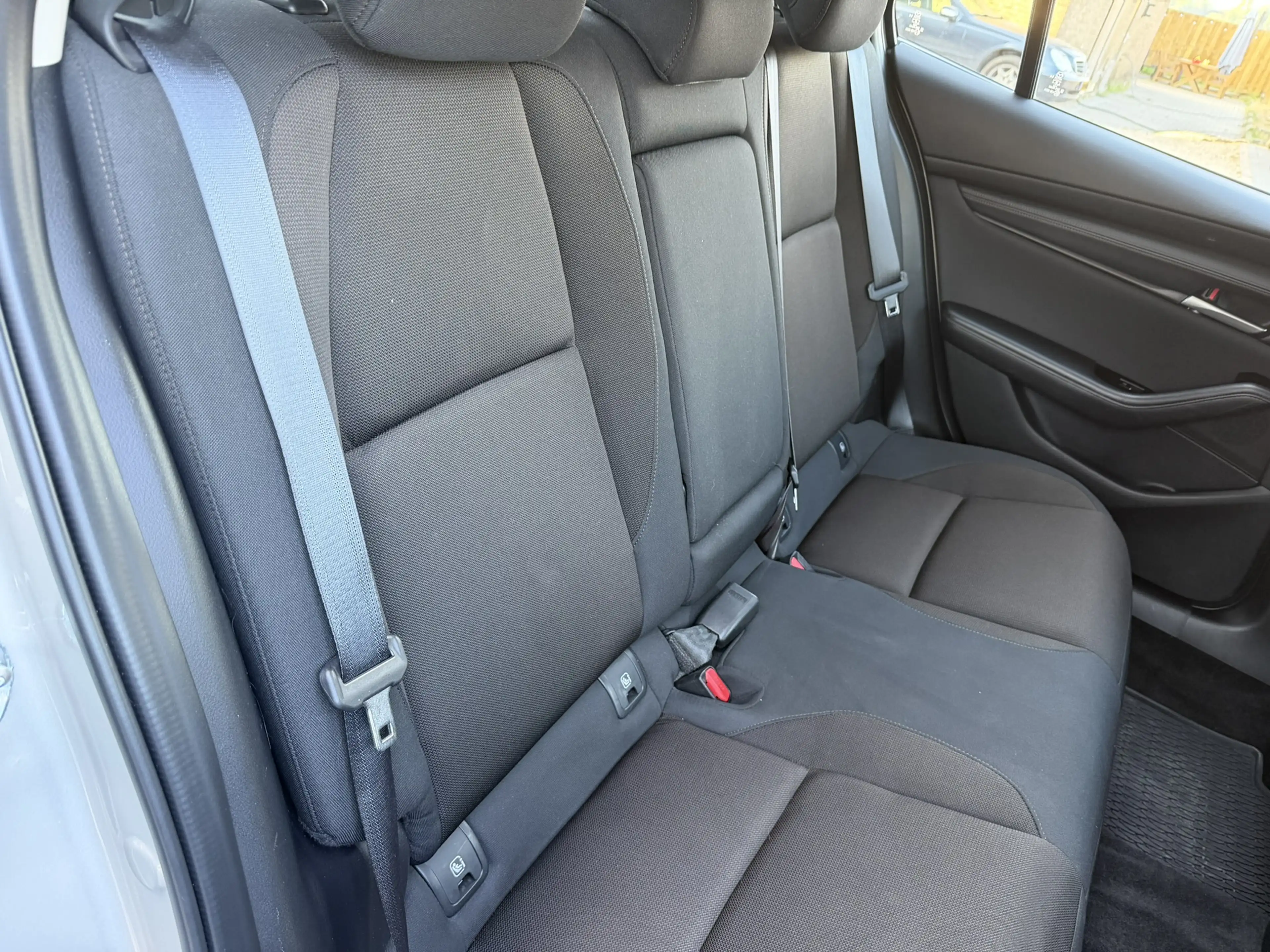 Mazda 3 2.5 e-SkyActiv-G Carplay — photo 16