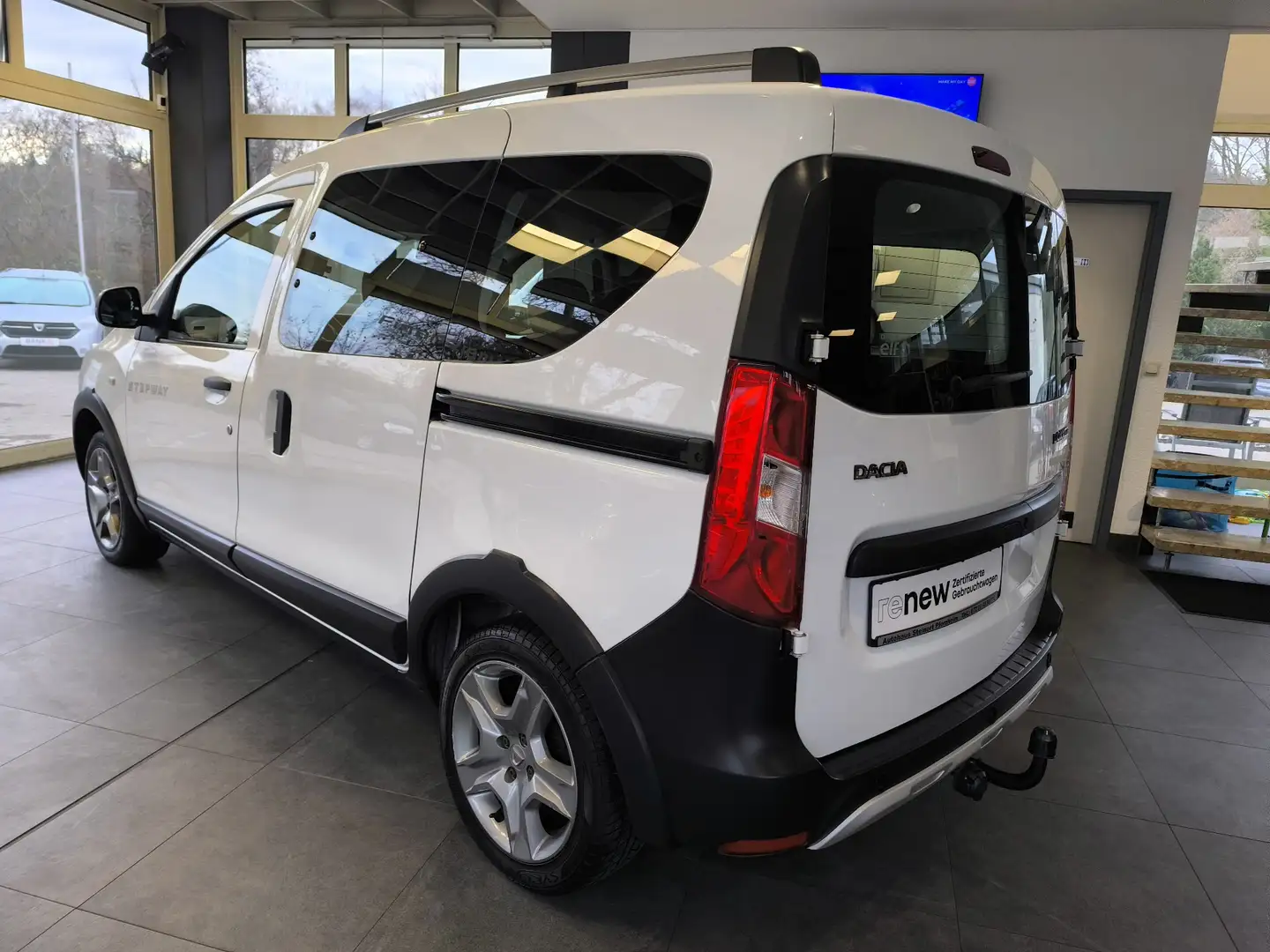 Dacia Dokker Stepw/Anhängerk/Klima/Navig/PDC/Sitzh.- Blanco - 2
