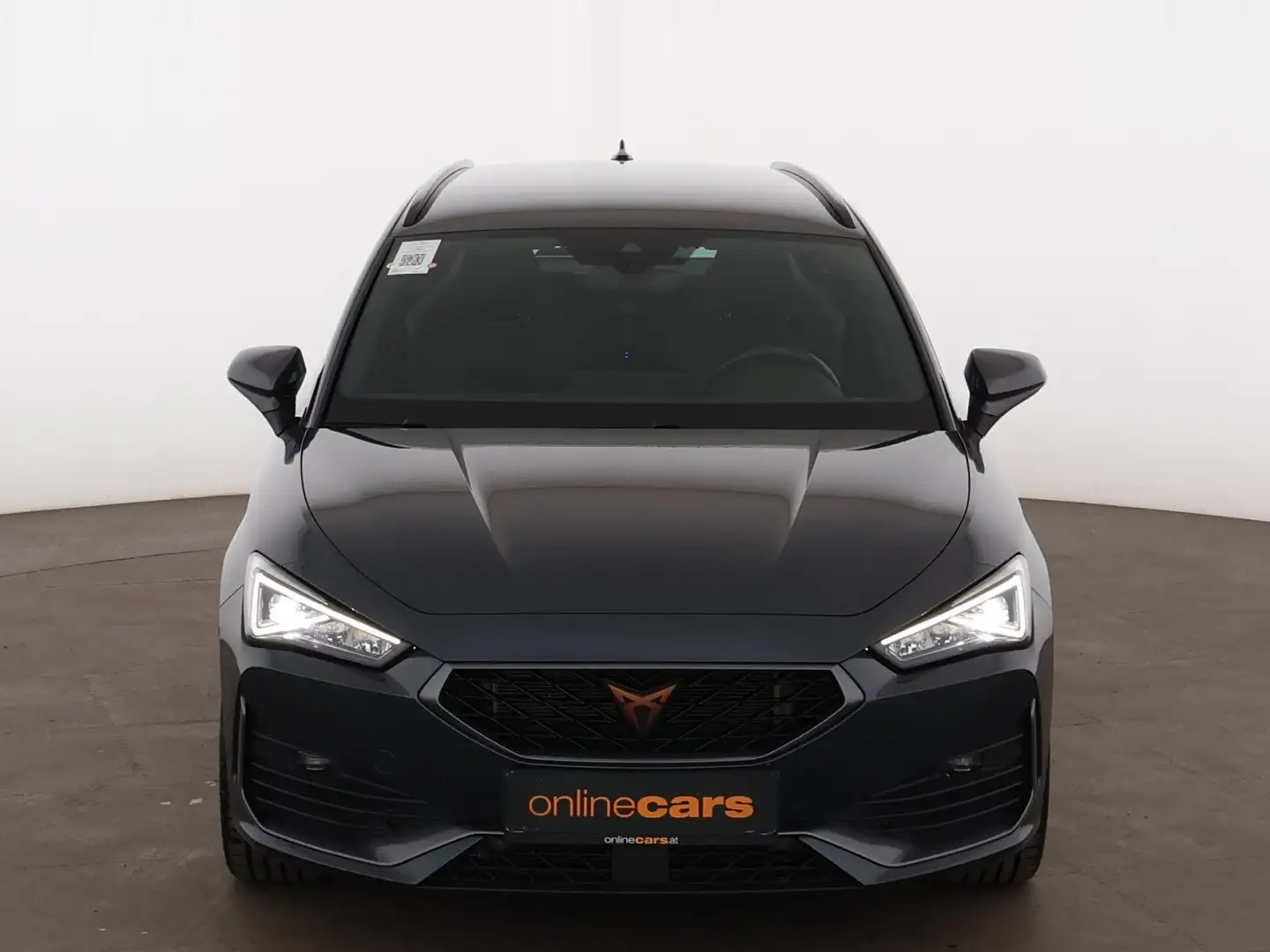 CUPRA Leon Sportstourer 2.0 TSI Aut LED AHK NAVI R-CAM Grau - 2