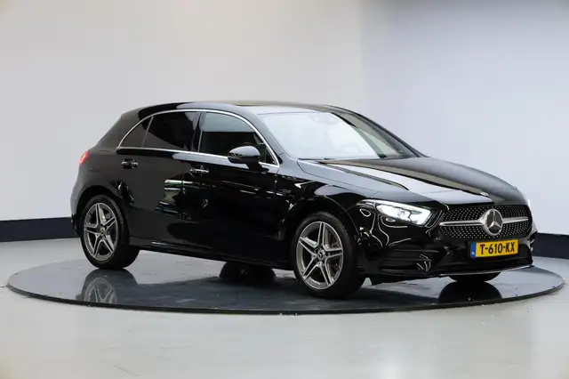 Mercedes-Benz A 250 e | AMG | Burmester | Leder |