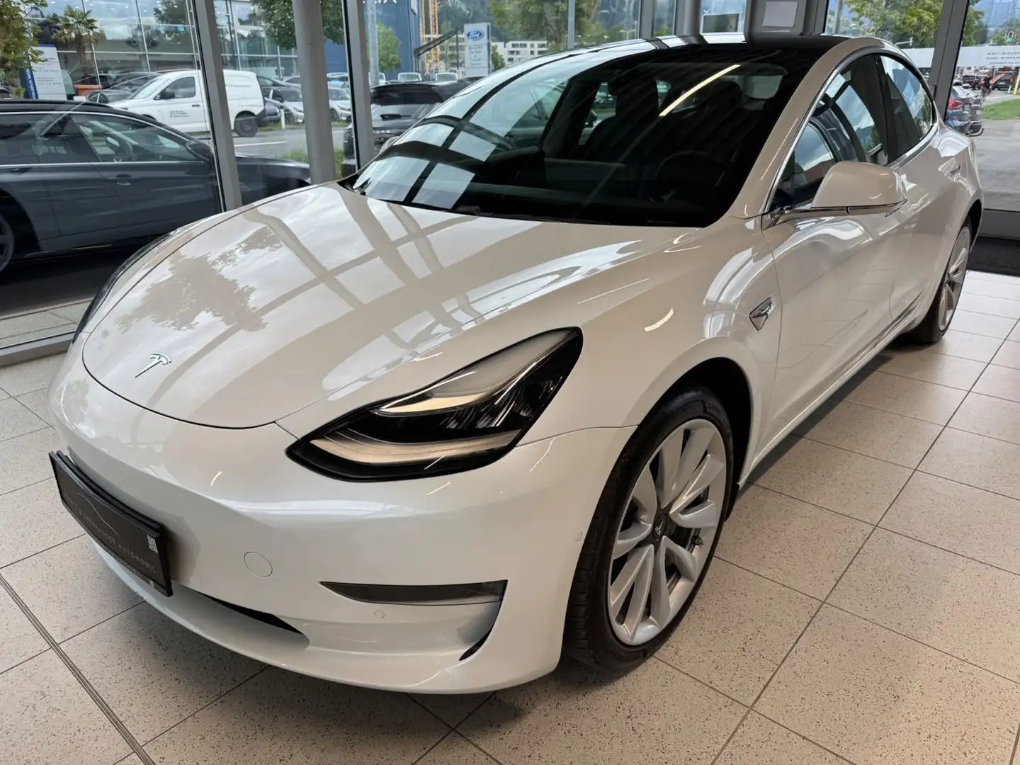 Tesla Model 3 Long Range Dual 75 kWh AWD Weiß - 1