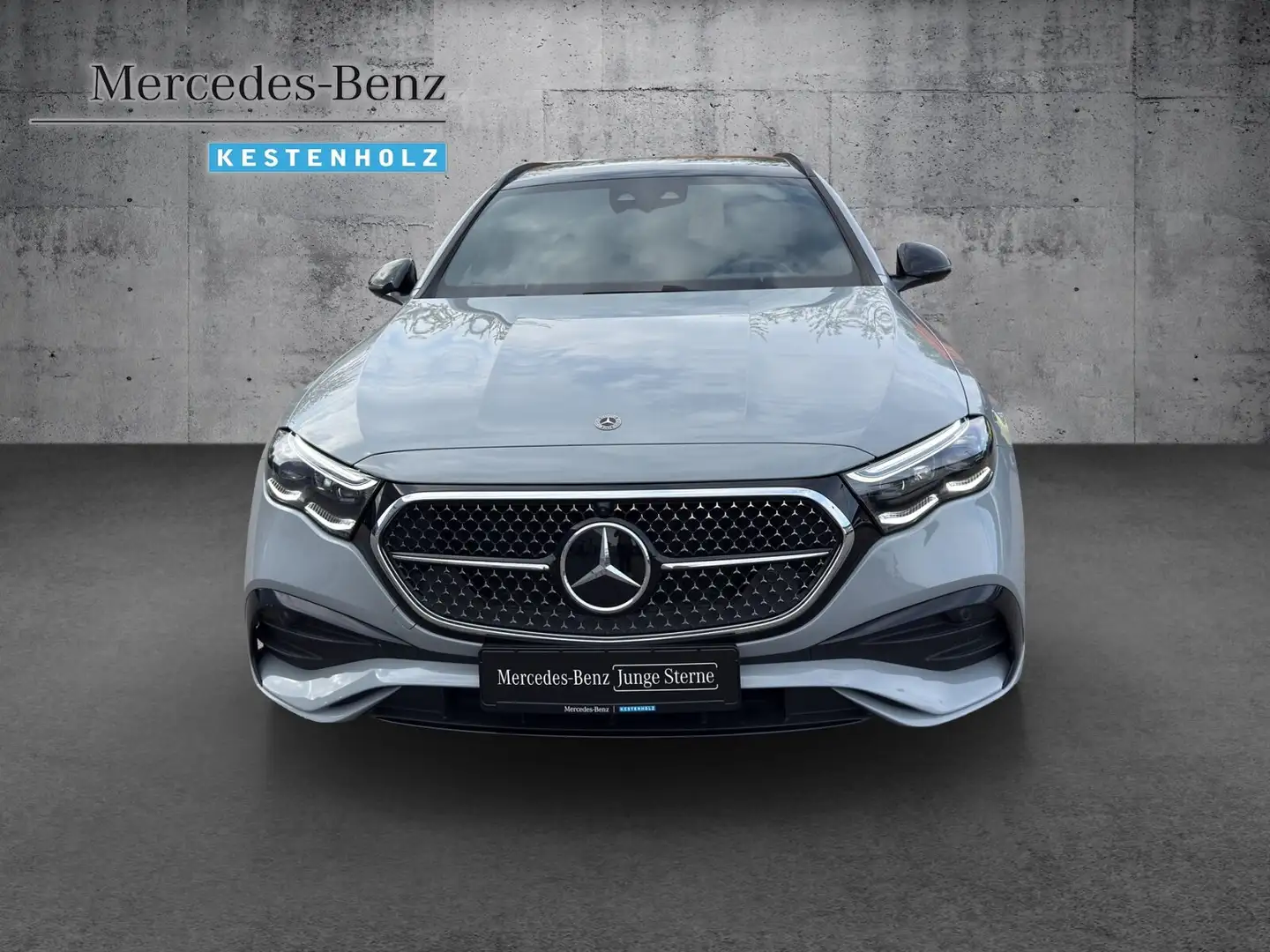 Mercedes-Benz E 300 E 300 e T AMG+NIGHT+AIRM+DISTRO+PANO+SITZKL+BURM Grau - 2