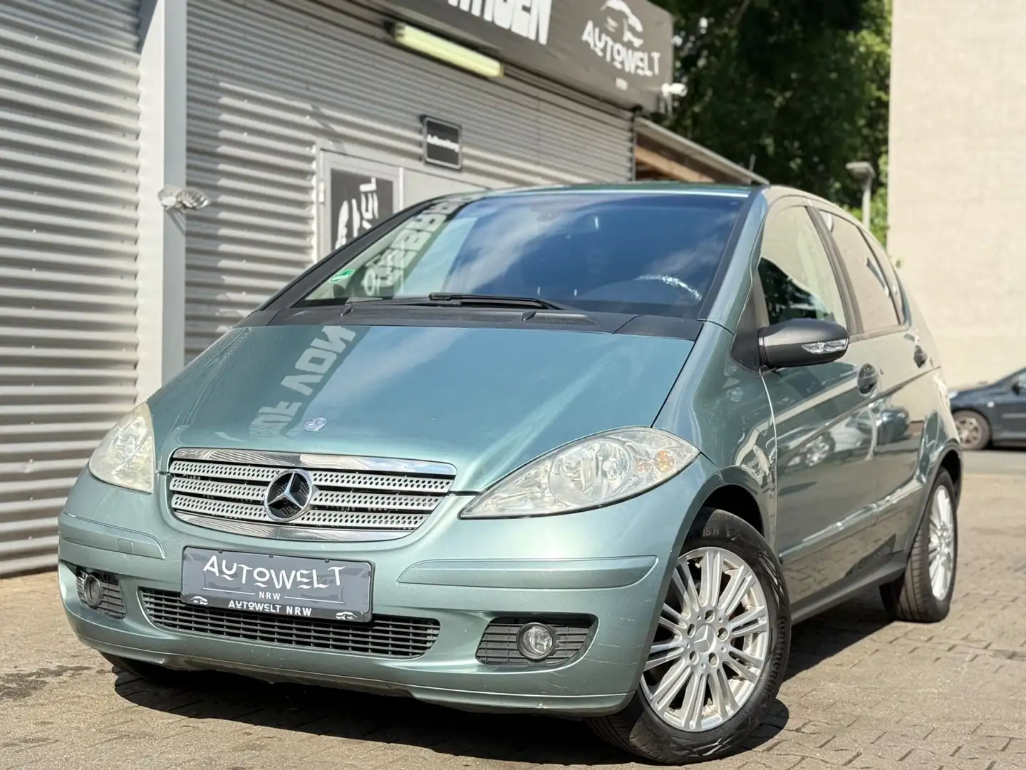 Mercedes-Benz A 150 Edition Paket *70KW-95PS*KLIMA*BLUETOOTH* Blau - 1