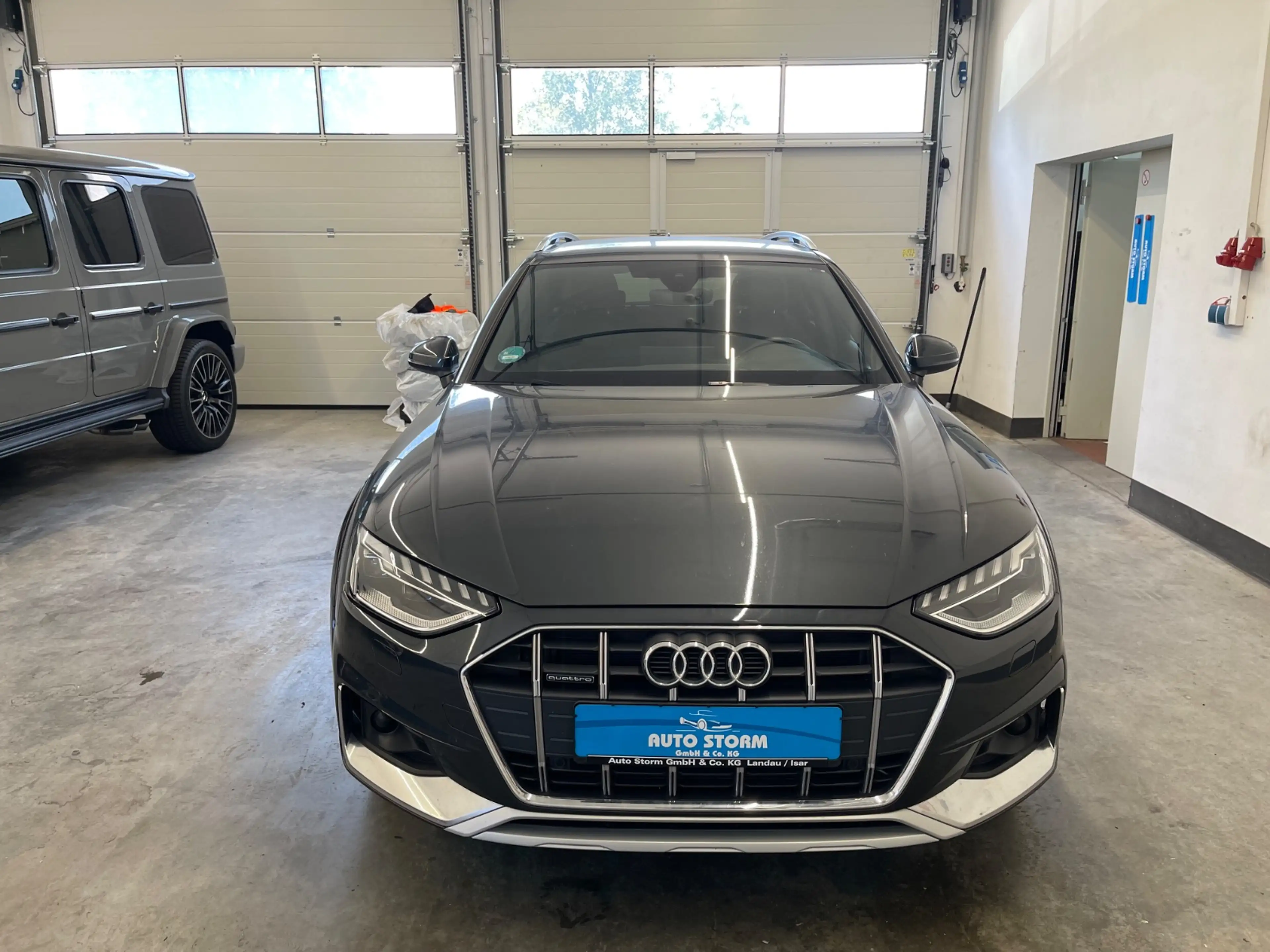 Audi A4 allroad quattro 40 TDI LED*NAVI*ACC*AHK* — photo 2