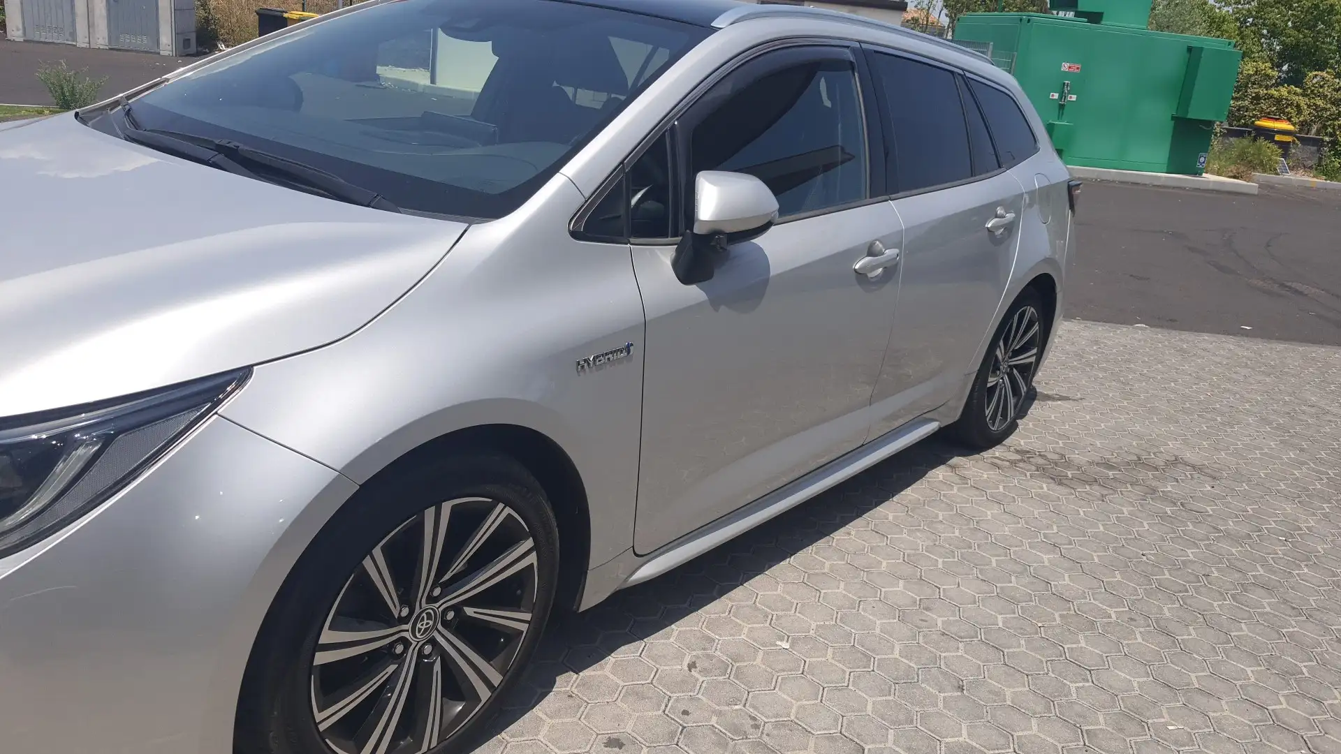 Toyota Corolla Touring Sports 2.0h Style cvt - 2