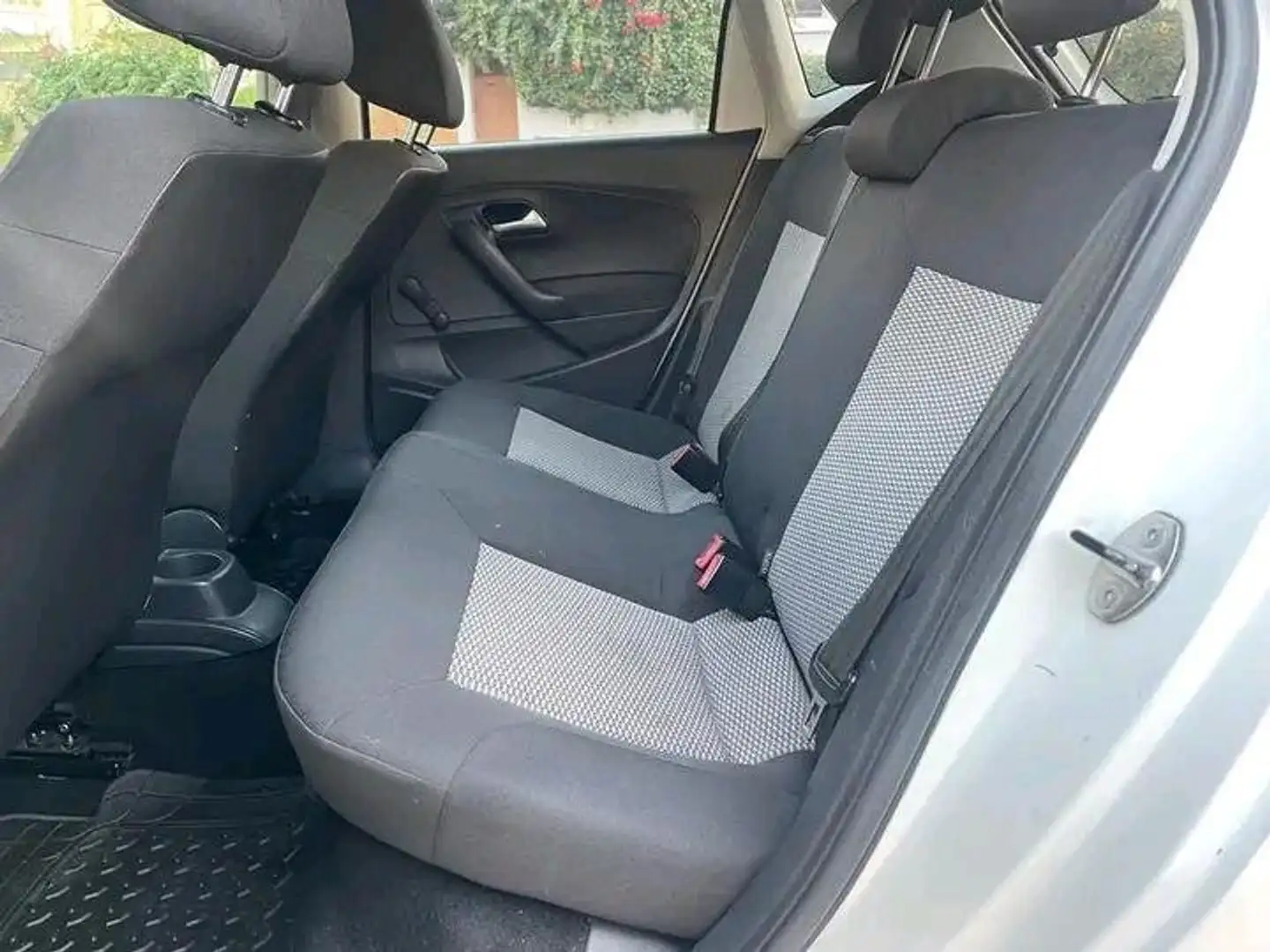 Volkswagen Polo Polo 5p 1.4 tdi Comfortline Bianco - 2