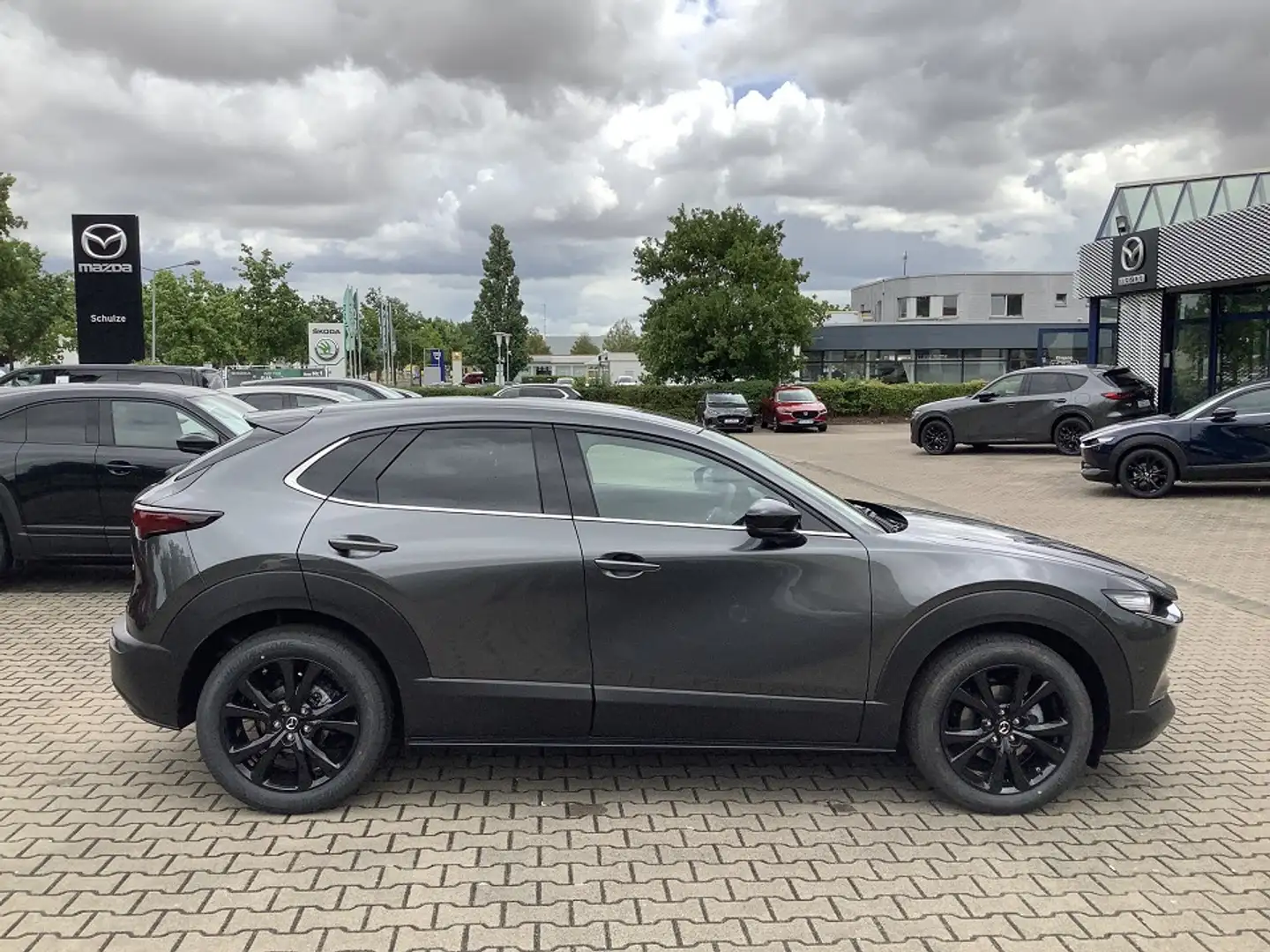 Mazda CX-30 2025 2.5L e-SKYACTIV G 140 Homura Grau - 2