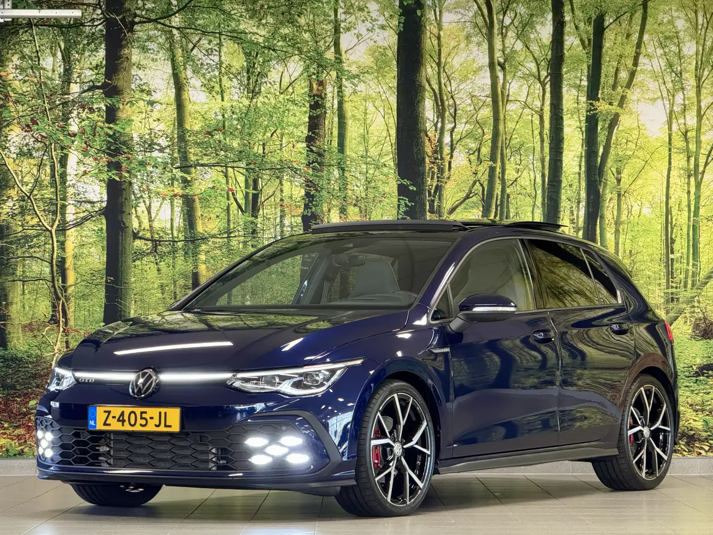 Volkswagen Golf GTD 2.0 TDI | 200 PK! | Panoramadak | Head-Up Display Blauw - 2