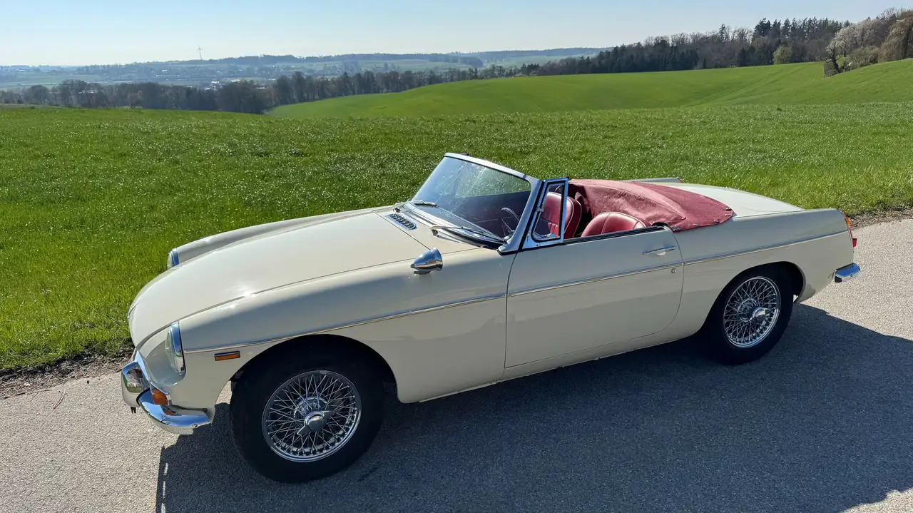 MG MGB Roadster/Cabrio, foto 3
