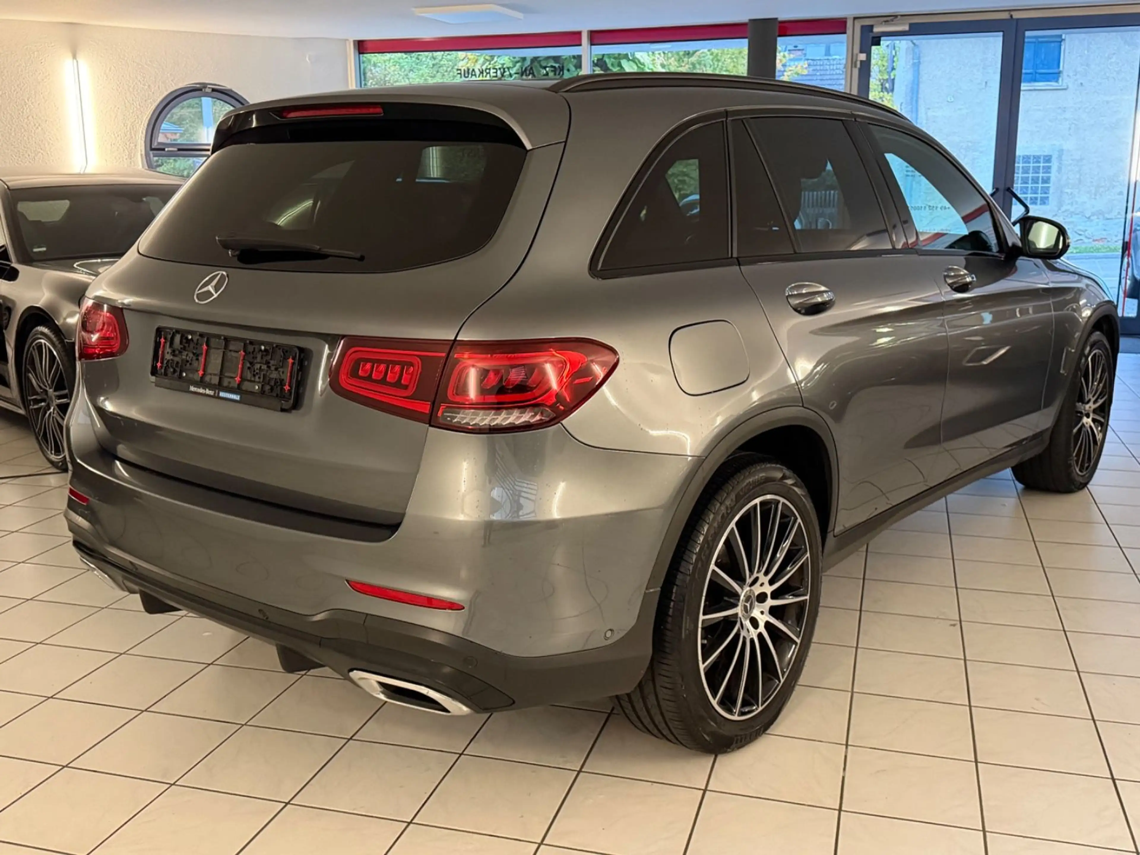 Mercedes-Benz GLC 220 GLC220d 4Matic,AMG-Line,Pano,Ahk,Led,8x-Fach — photo 7