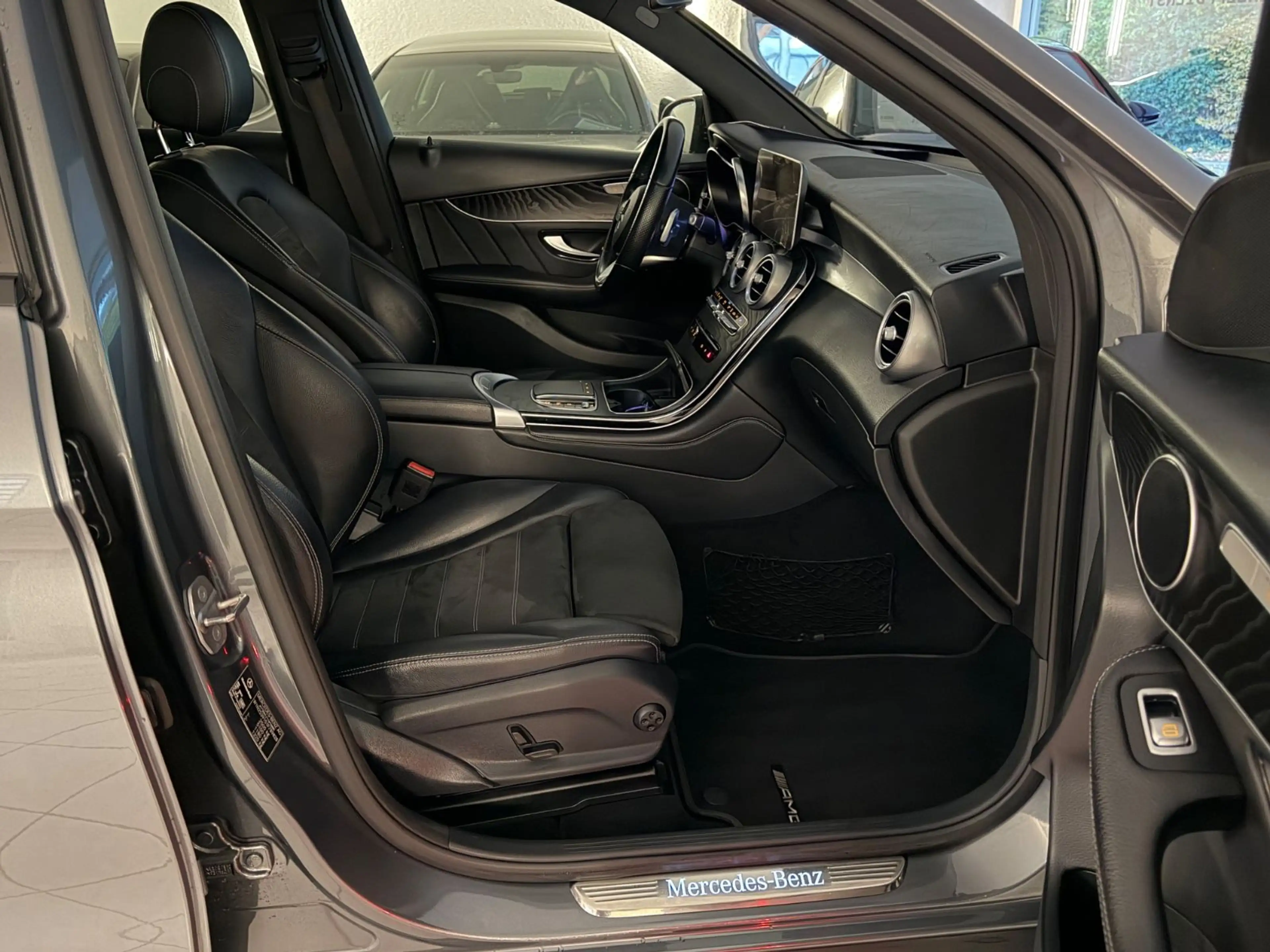 Mercedes-Benz GLC 220 GLC220d 4Matic,AMG-Line,Pano,Ahk,Led,8x-Fach — photo 13