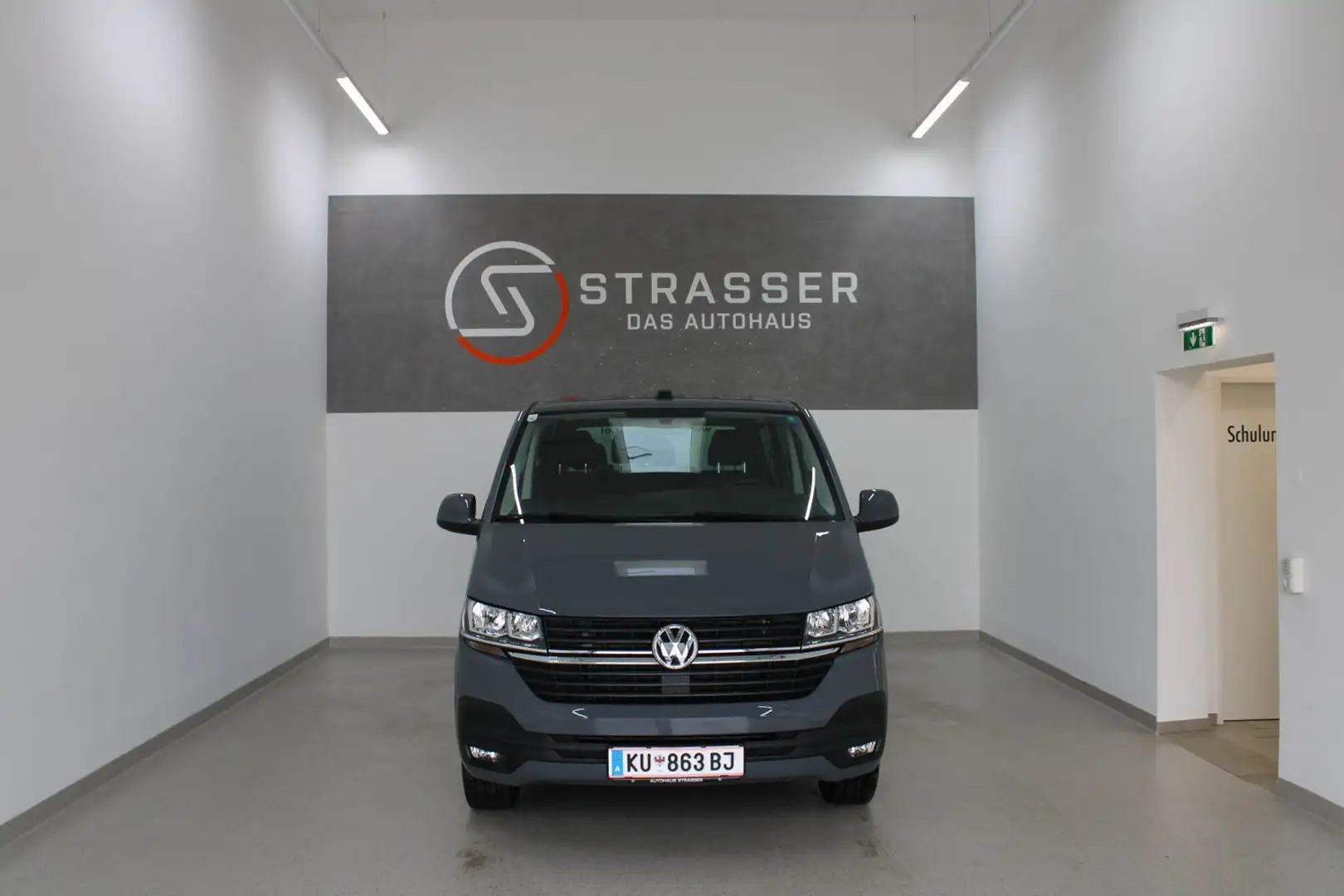 Volkswagen T6.1 Transporter Kombi TDI Grau - 2