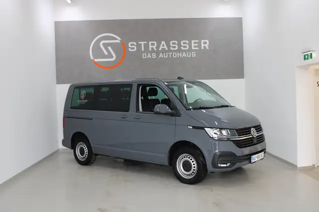 Volkswagen T6.1 Transporter Kombi TDI
