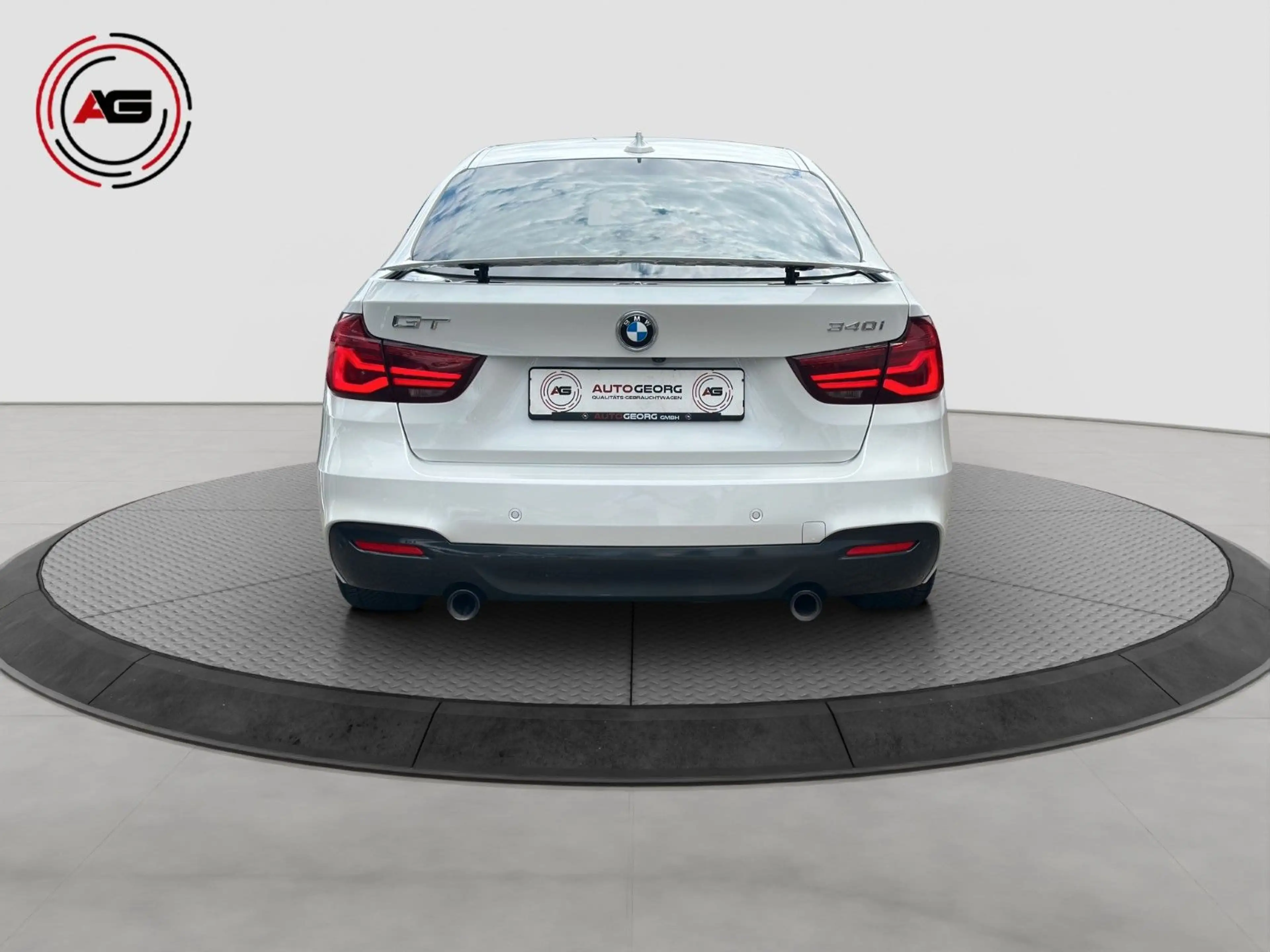 BMW 340 340i GT M-SPORT AD.LED ACC NAV HiFi HUD KAM AHK — photo 6