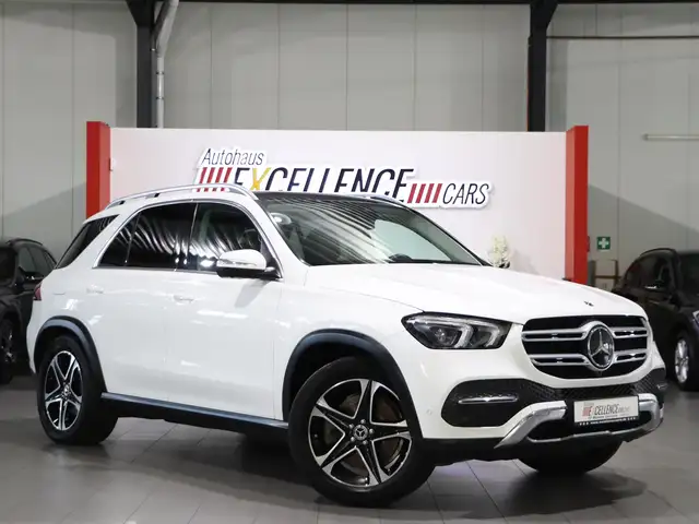 Mercedes-Benz GLE 350 e 4Matic EQ / PANORAMA / DISTRONIC / AHK