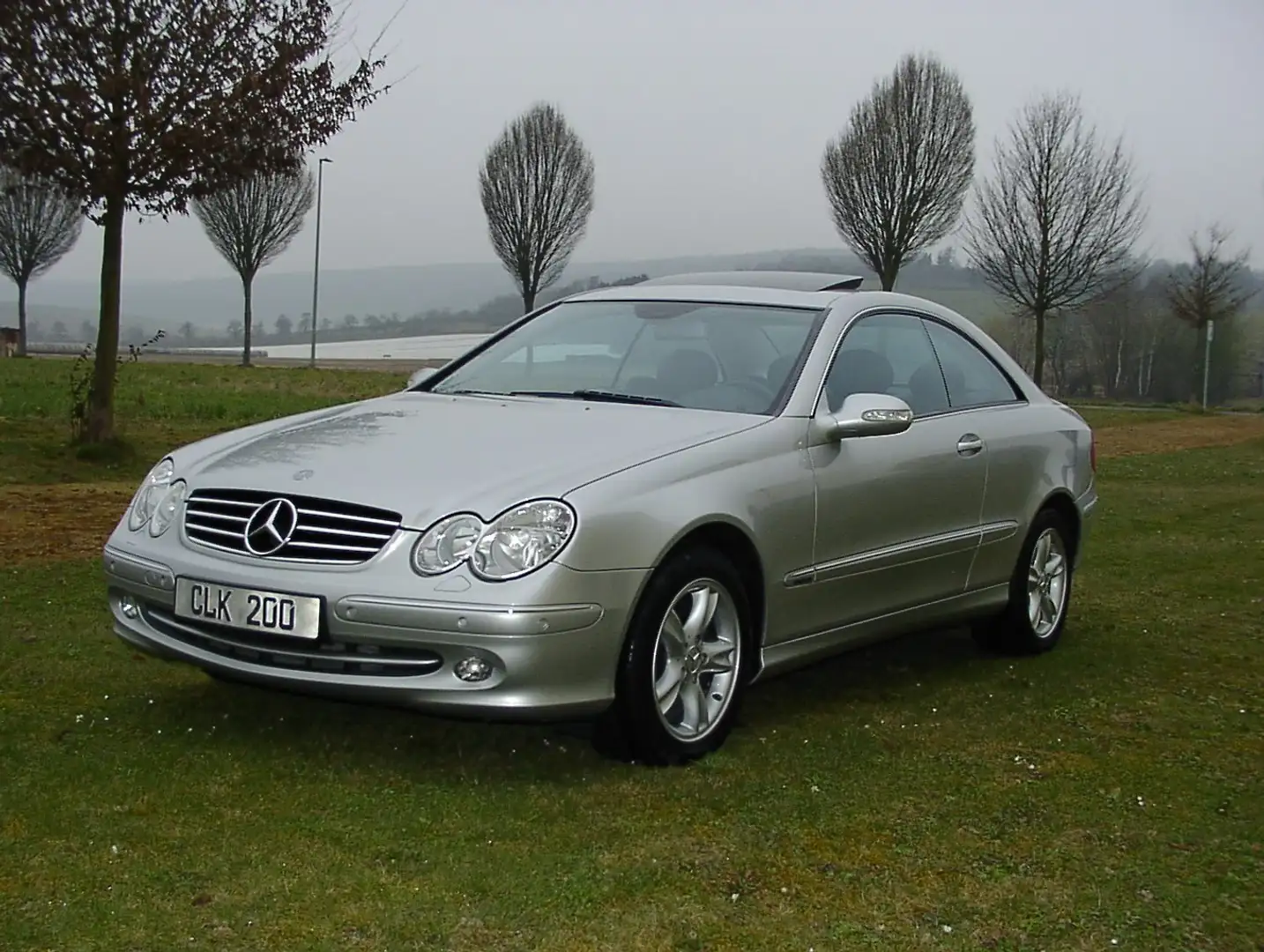 Mercedes-Benz CLK 200 Coupe Kompressor Avantgarde Silber - 1