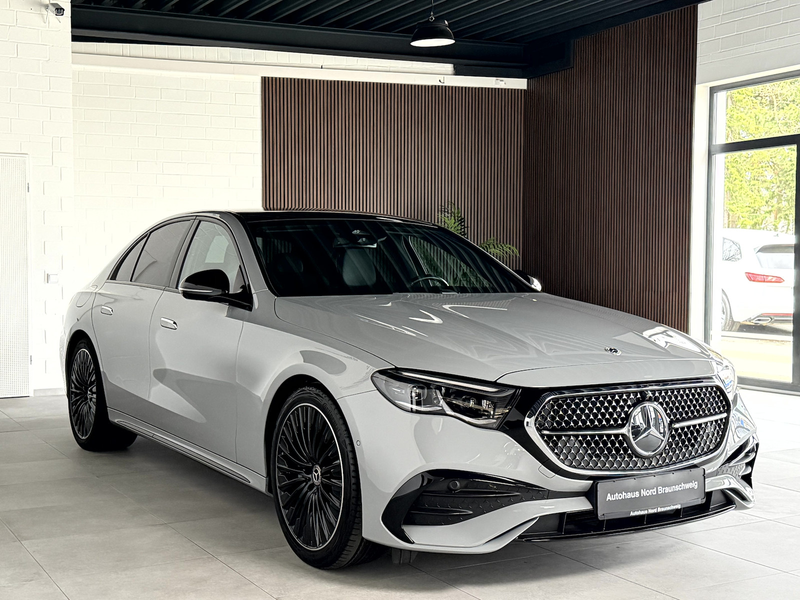 Mercedes-Benz E 220 d AMG Line*Superscreen*Pano*AHK*Night* — photo 4