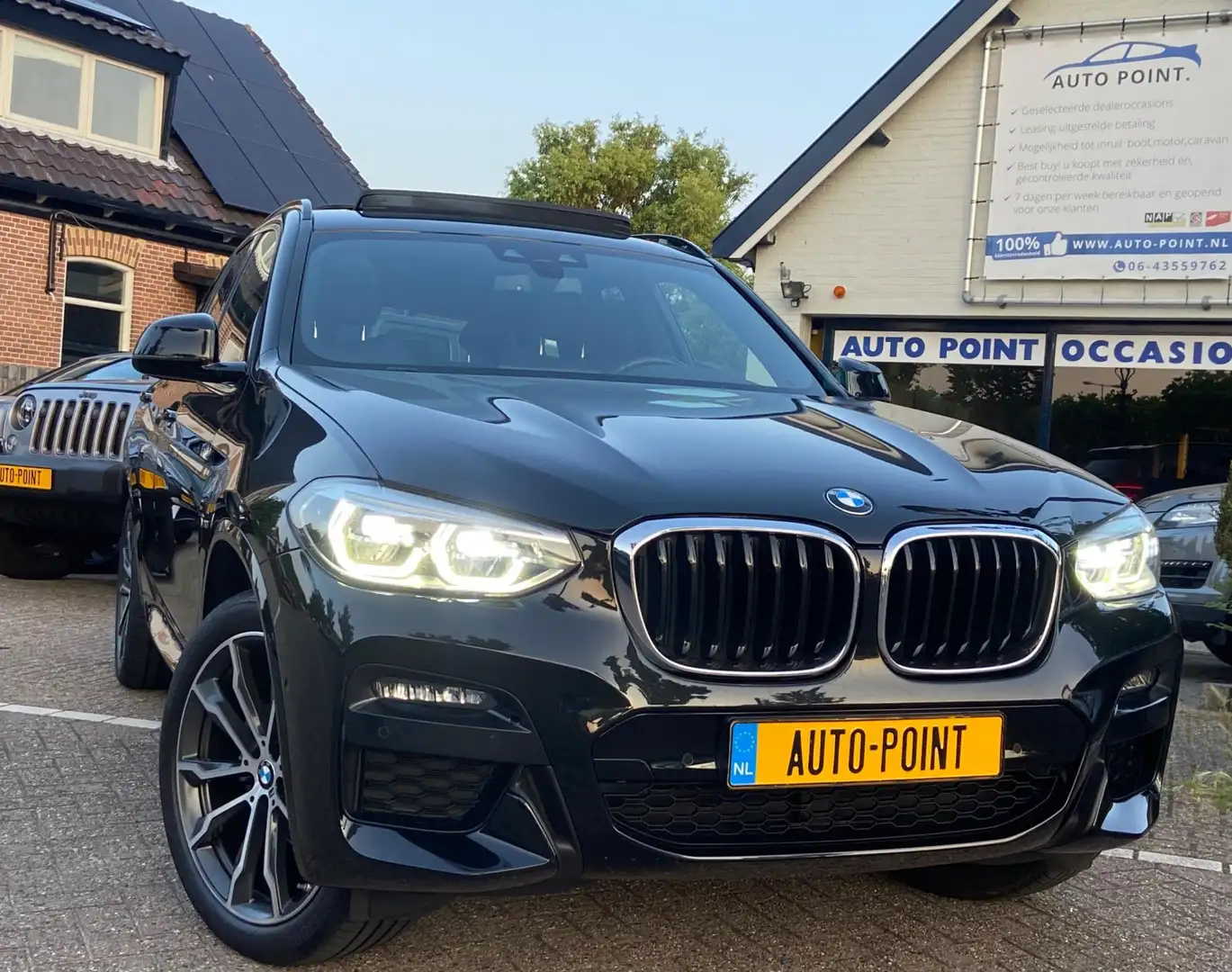 BMW X3 XD 20i M-PAKKET/HEADUP/PANO/VIRTUAL/CAMERA Zwart - 2