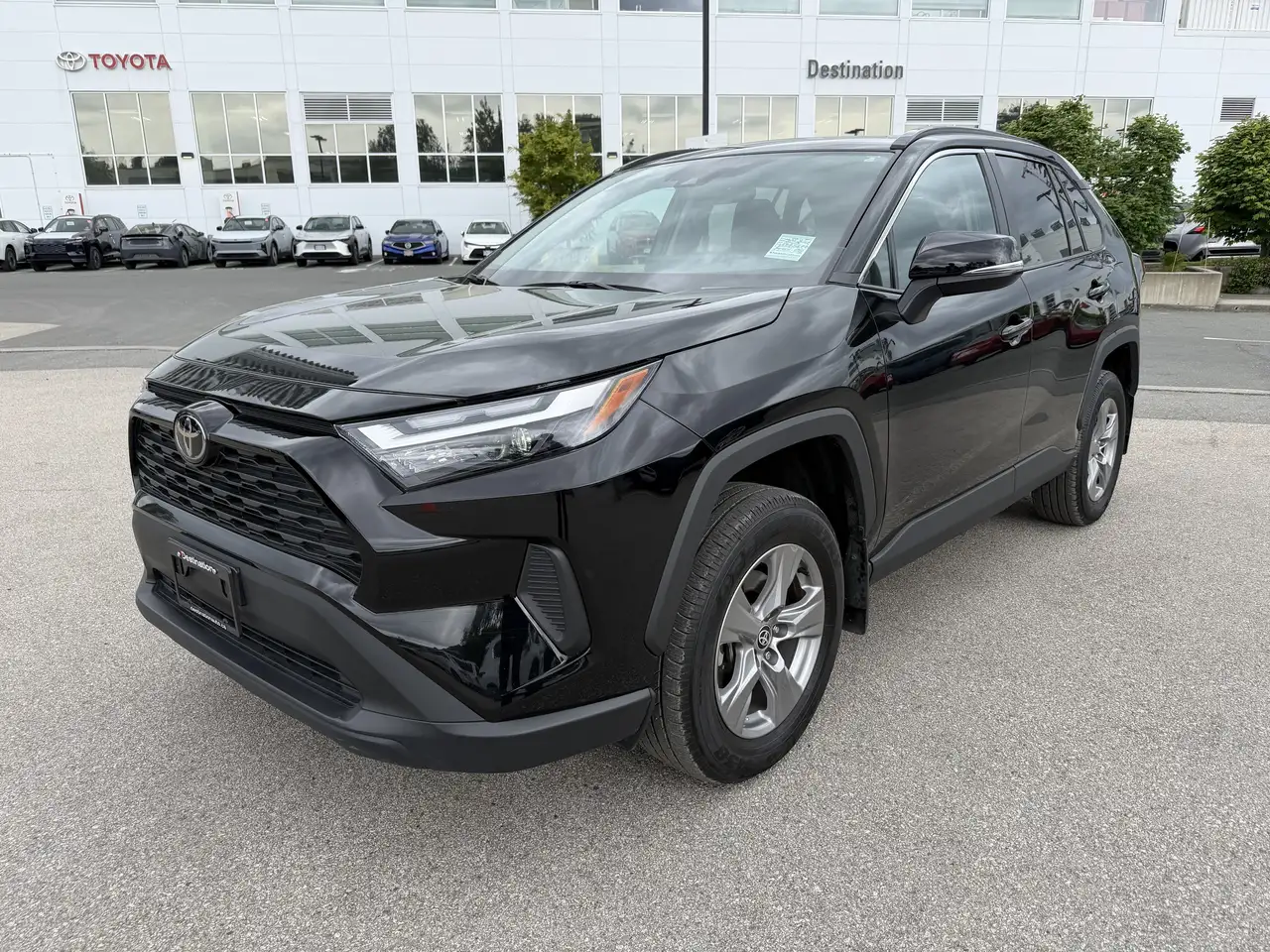 Toyota RAV 4 снимка Toyota RAV 4