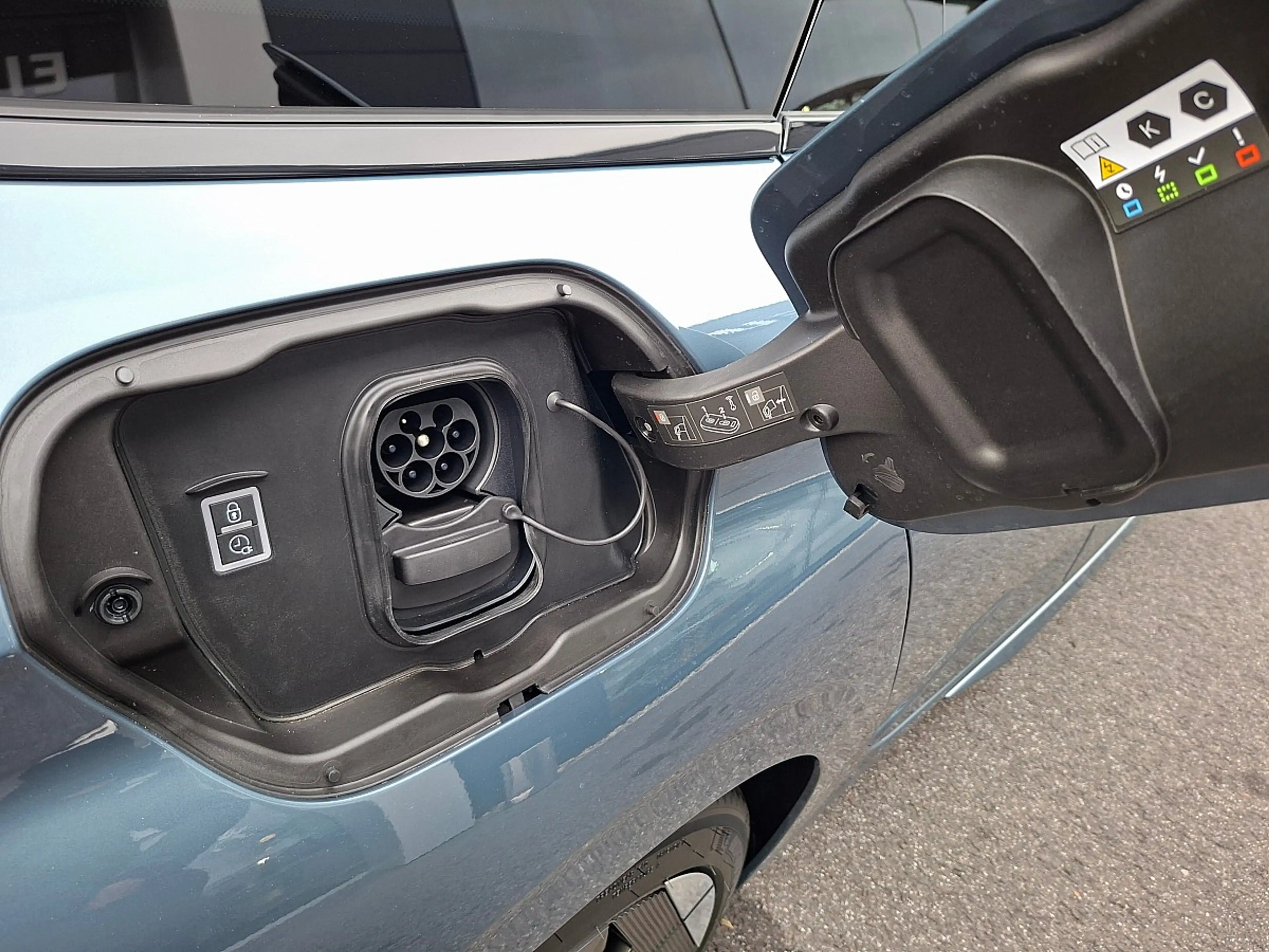 Peugeot 308 e SW 156PS 58kWh GT "sofort verfügbar" — photo 2
