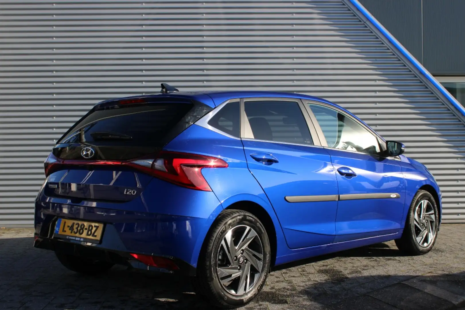 Hyundai i20 1.0 T-GDI Premium | Org. NL | NAP | Keyless | Navi Blauw - 2