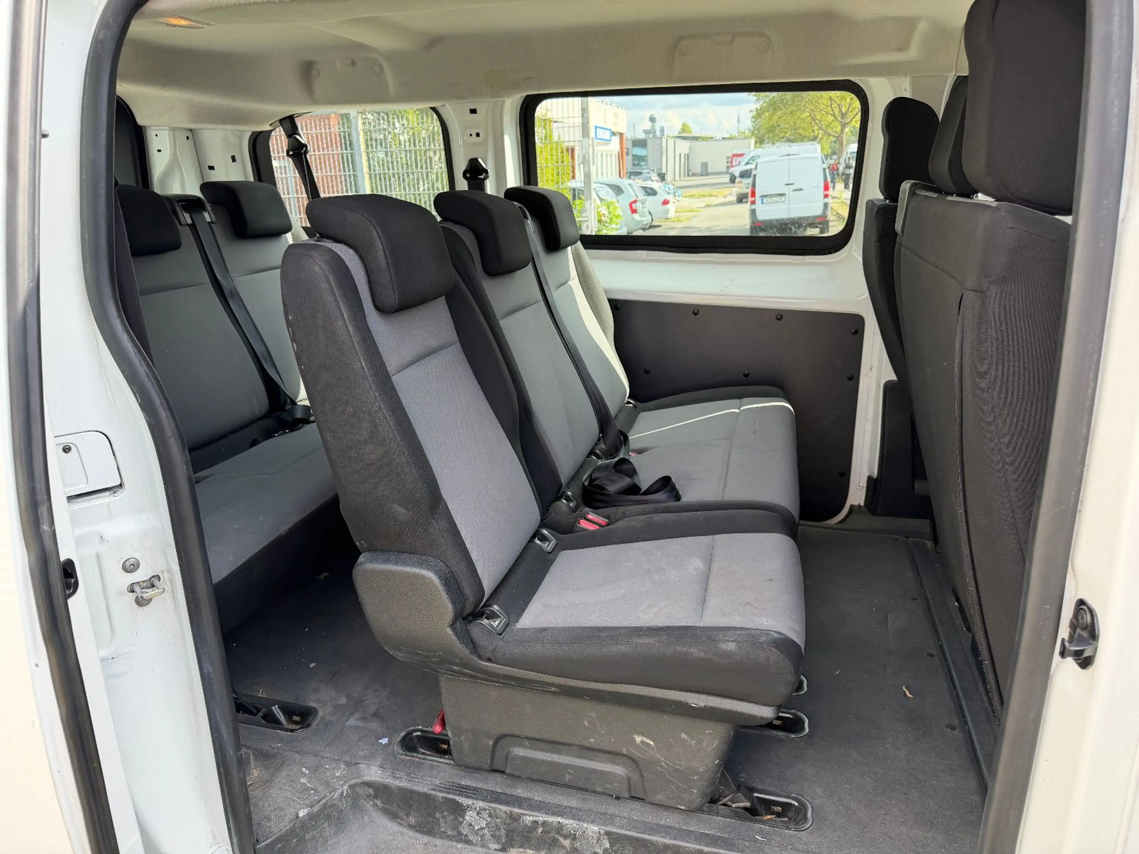 Peugeot Expert Traveller L2  9 SITZE/TEMPOMAT/PDC/KLIMA — photo 11