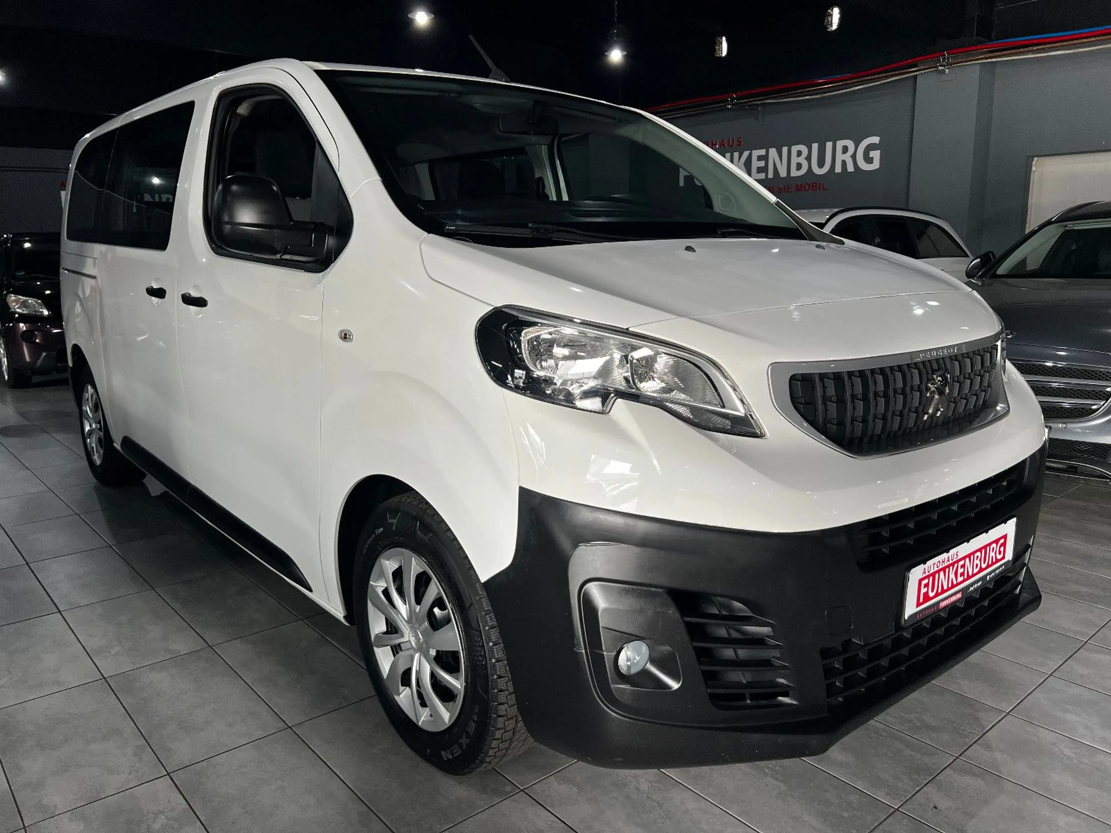 Peugeot Expert Traveller L2  9 SITZE/TEMPOMAT/PDC/KLIMA