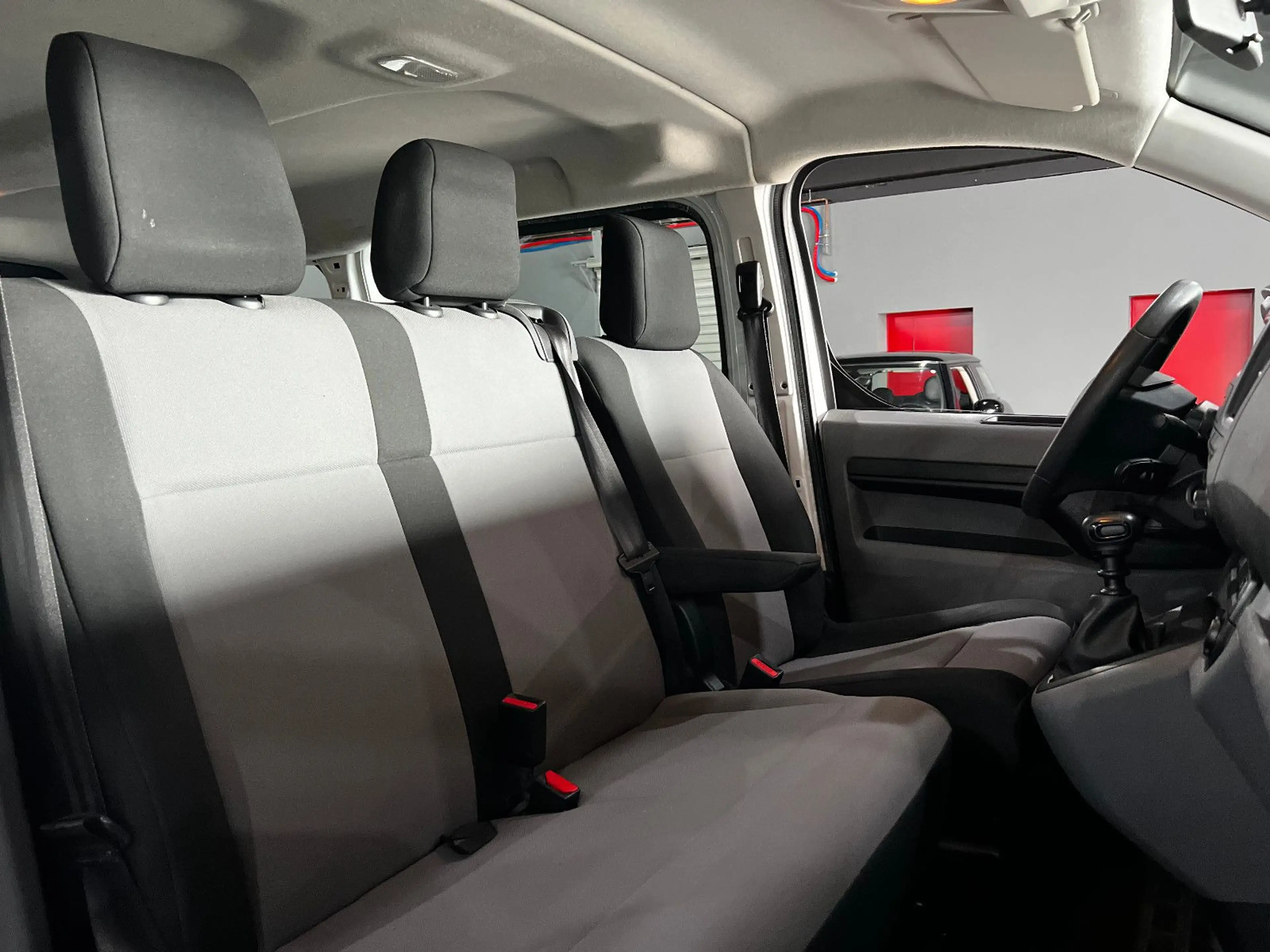 Peugeot Expert Traveller L2 9 SITZE/TEMPOMAT/PDC/KLIMA — photo 13