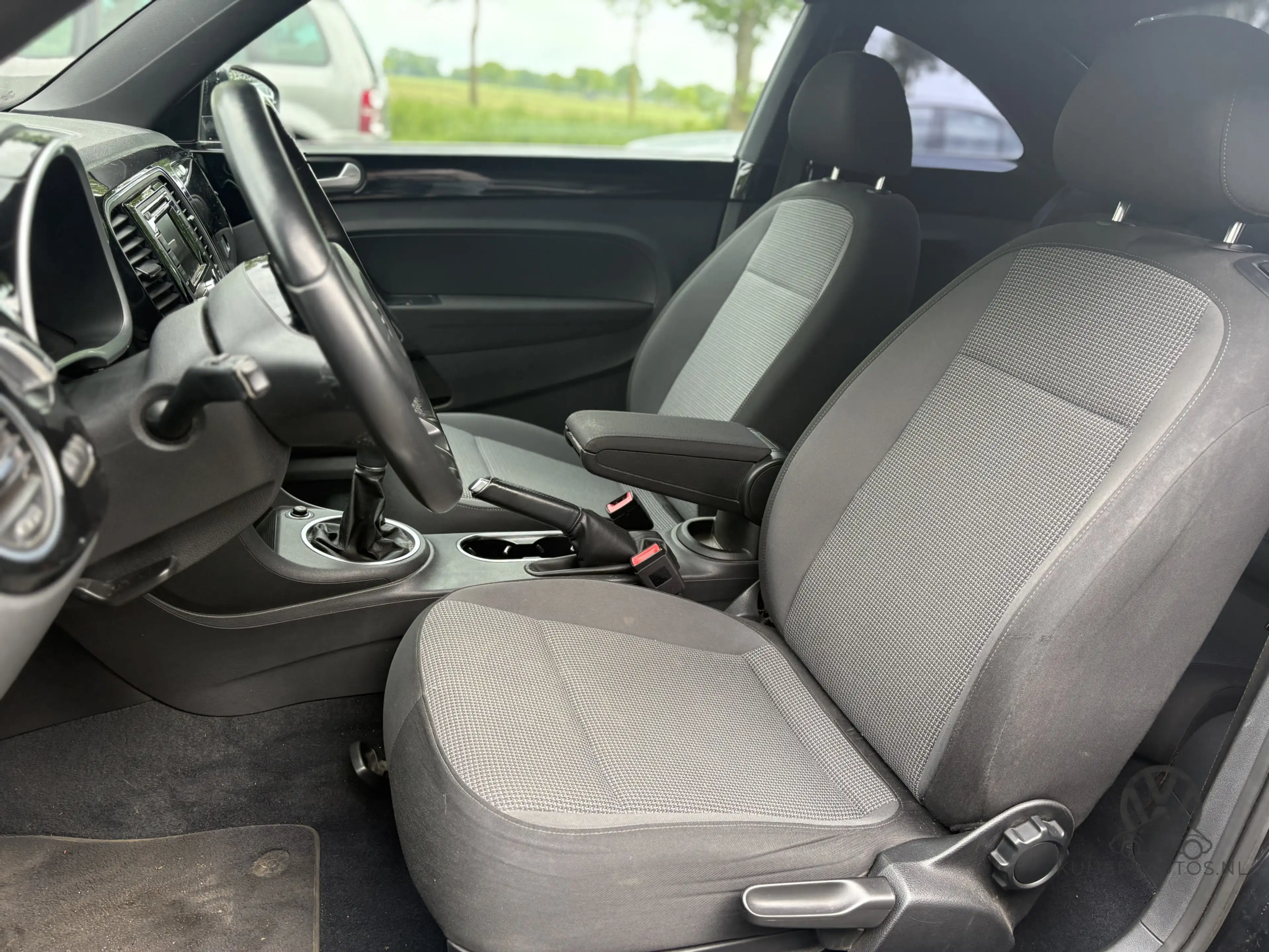 Volkswagen Beetle 1.4 TSI | PDC |18'' LMV | CRUISE | — photo 2