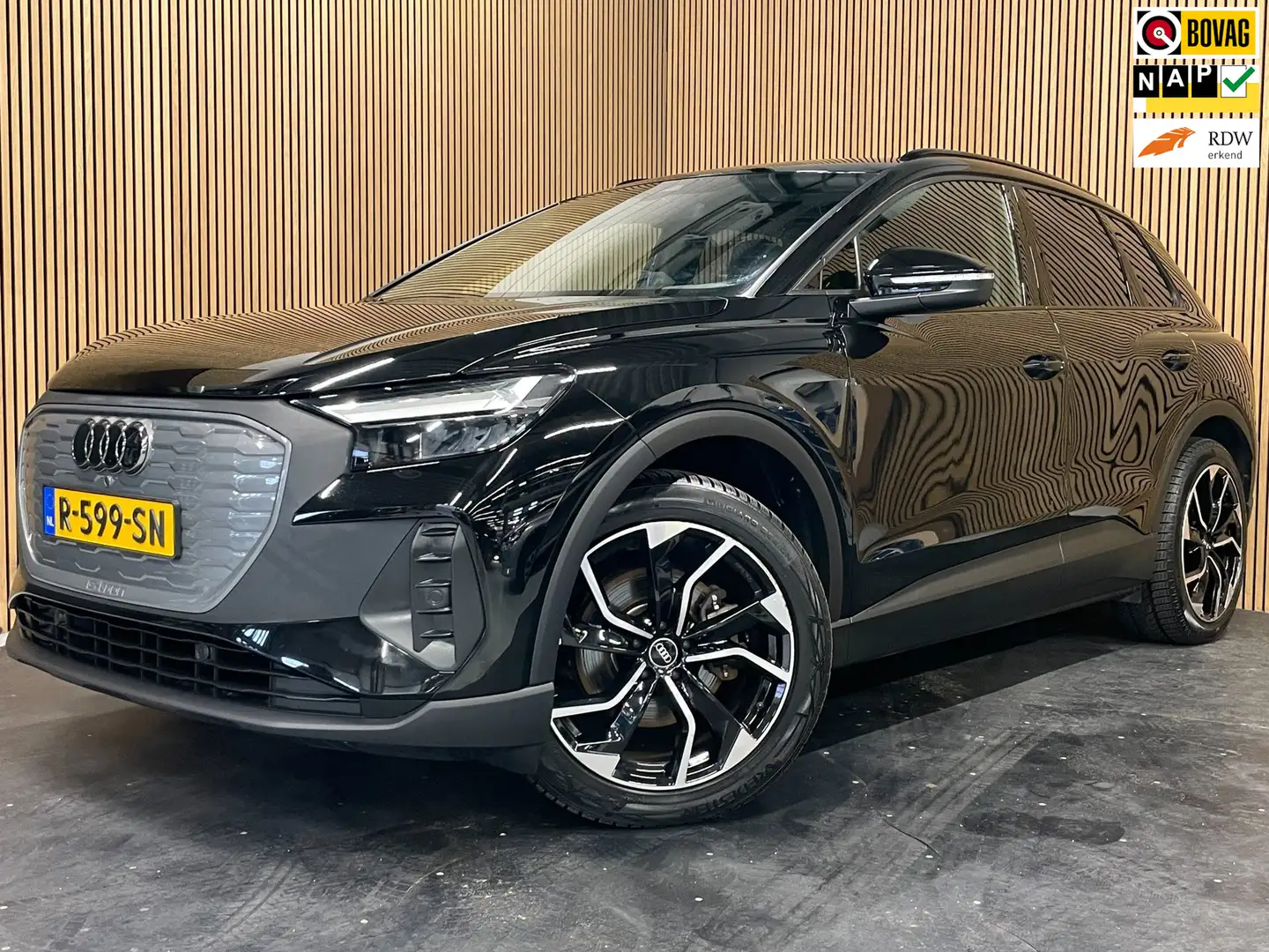 audi q4