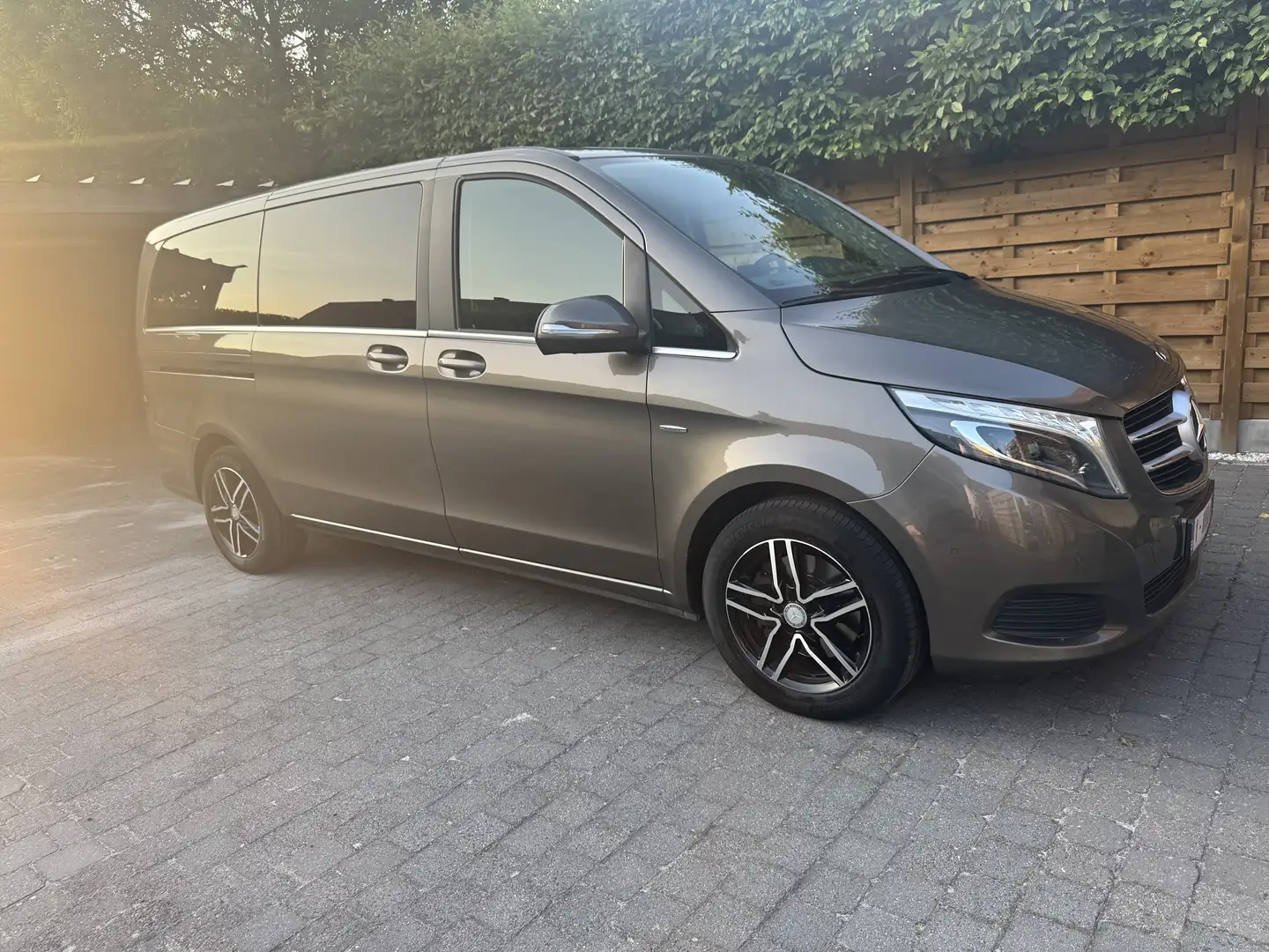 Mercedes-Benz V 250 d LWB Avantgarde 22500,- excl btw Brązowy - 1