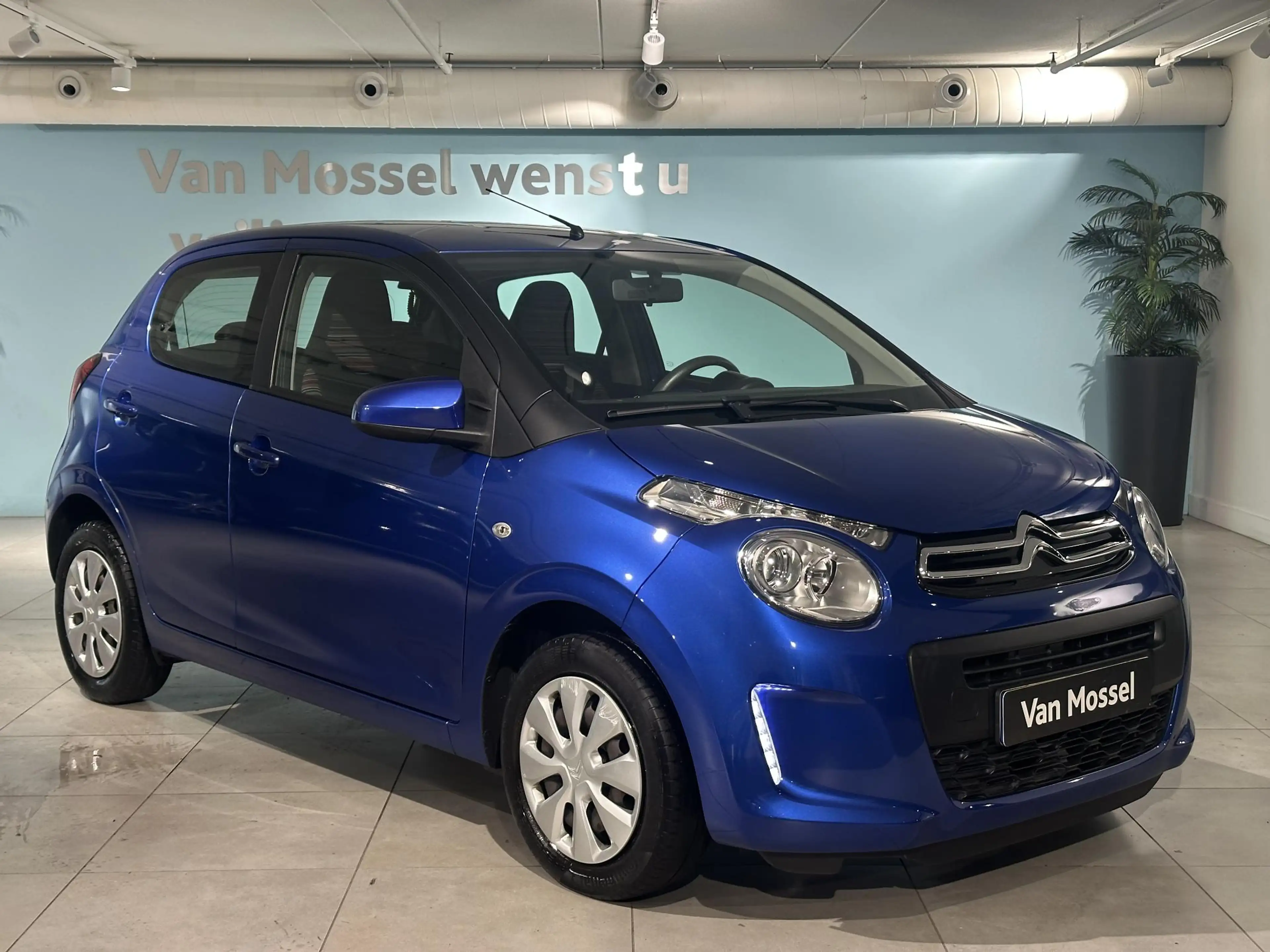 Citroen C1 1.0 VTi Feel — photo 4