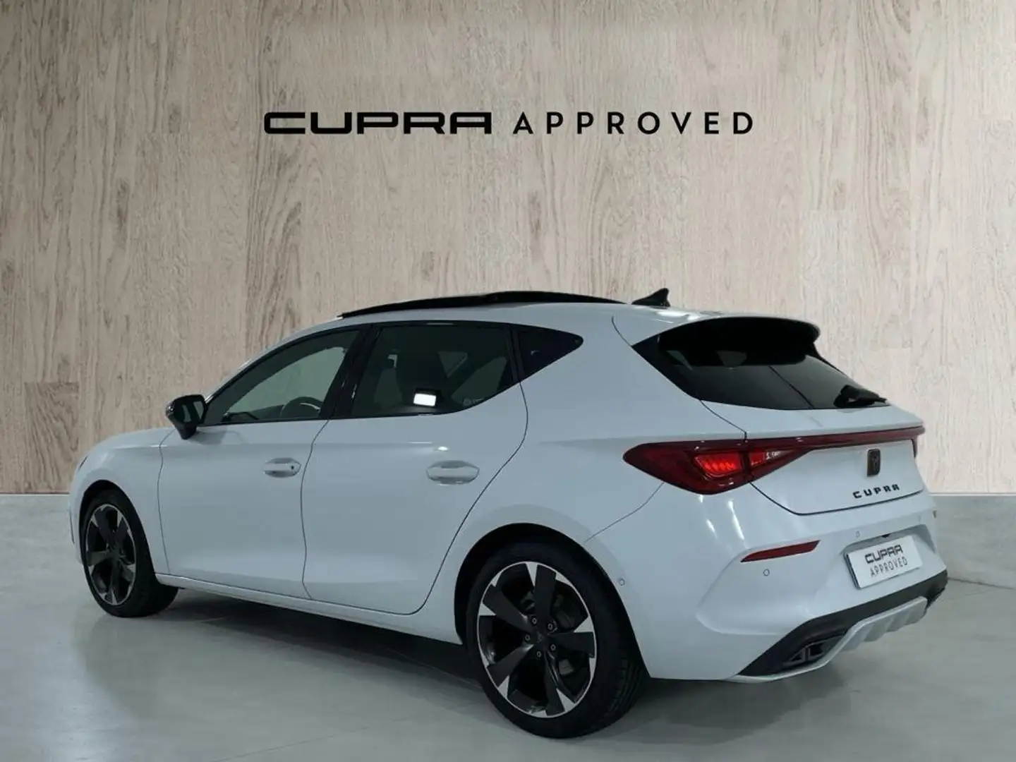 CUPRA Leon 1.5 eTSI 110 DSG Blanco - 2