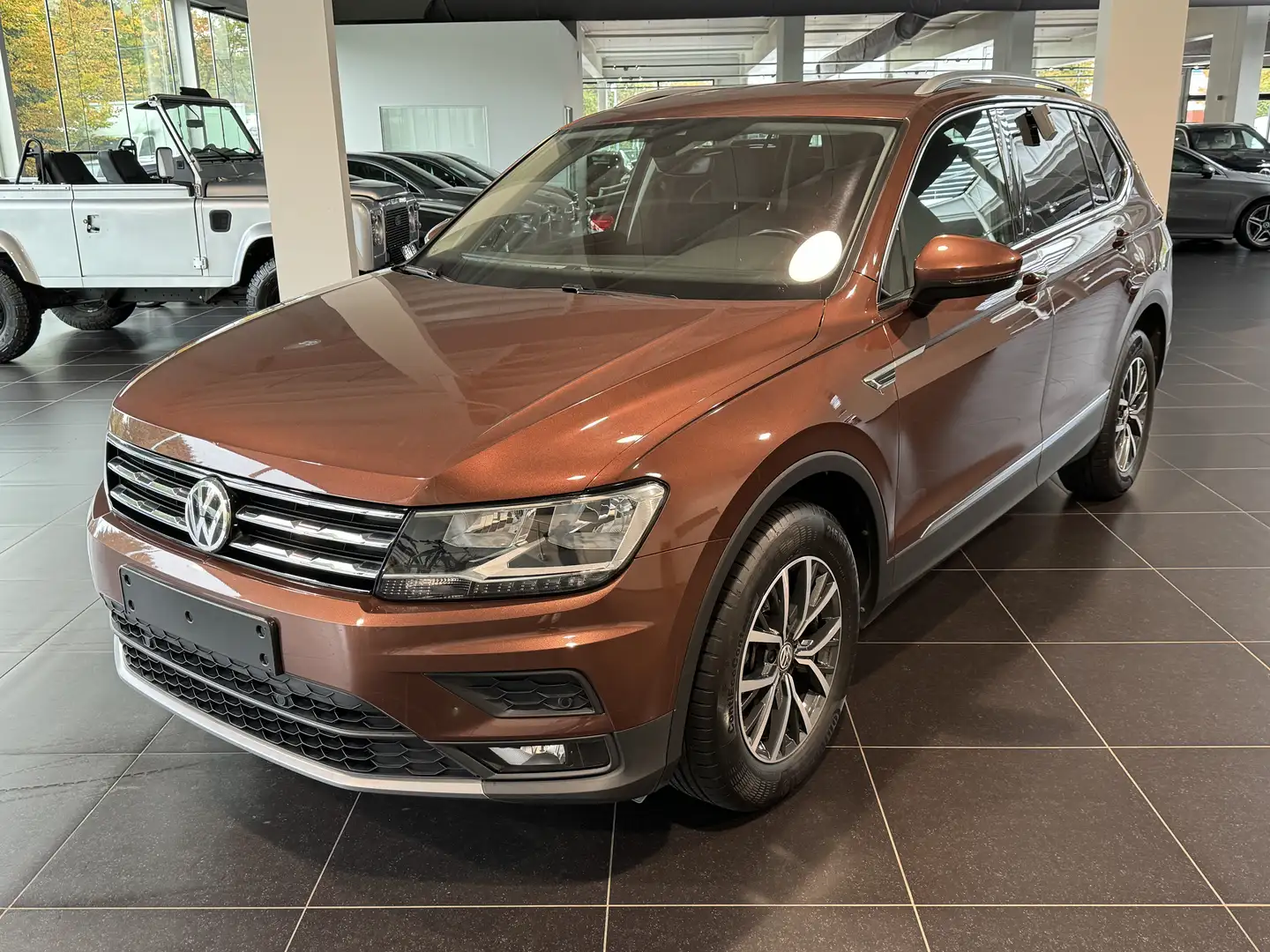 Volkswagen Tiguan ALLSPACE Pdc, Trekhaak, Led - 1