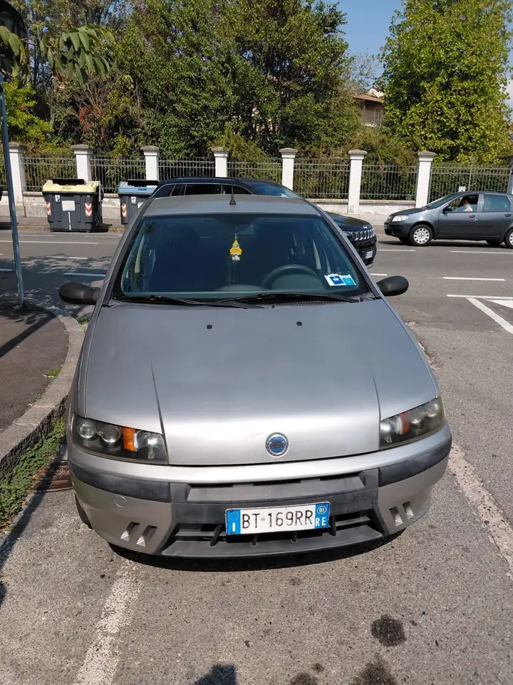 Fiat Punto 5p 1.2, foto 1
