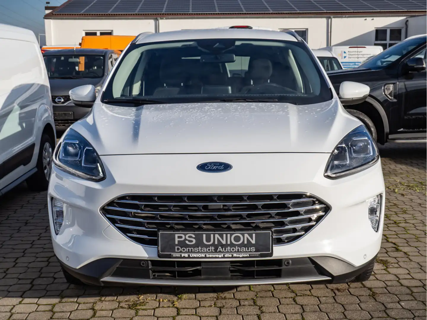 Ford Kuga TITANIUM 2.0L PDC HUD NAVI AHK LED Bianco - 2
