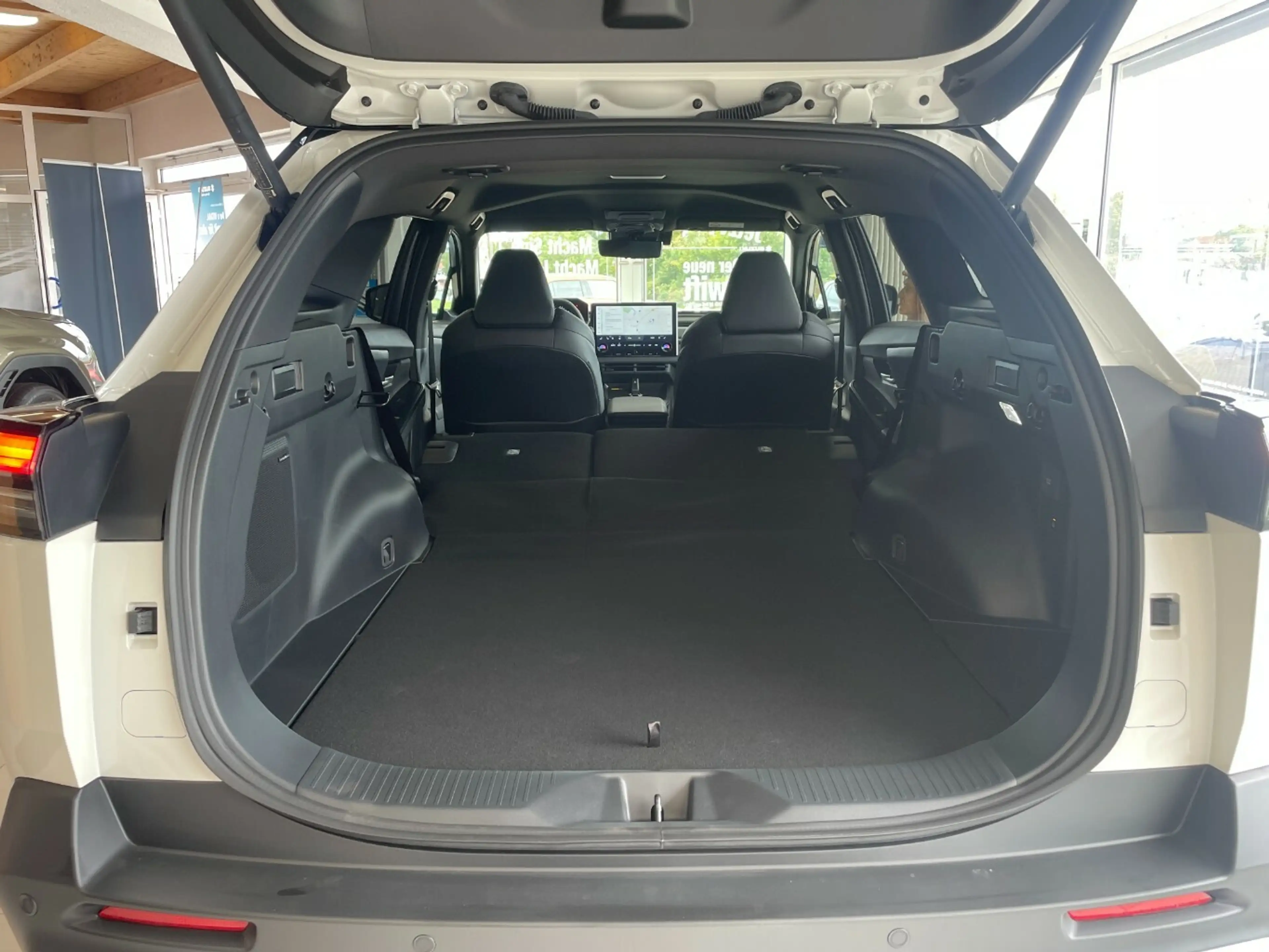 Subaru OUTBACK 75 kwh AWD Comfort*Neus Model*Reichweite bis zu 52 — photo 12