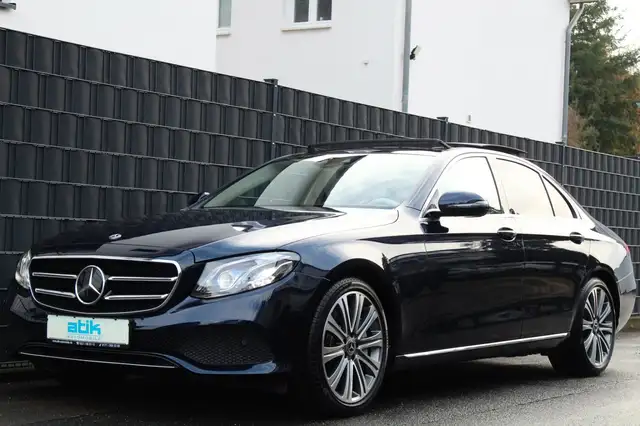 Mercedes-Benz E 450 1.HAND DESIGNO 4M PANO ASSIST MEMO 19" AHK