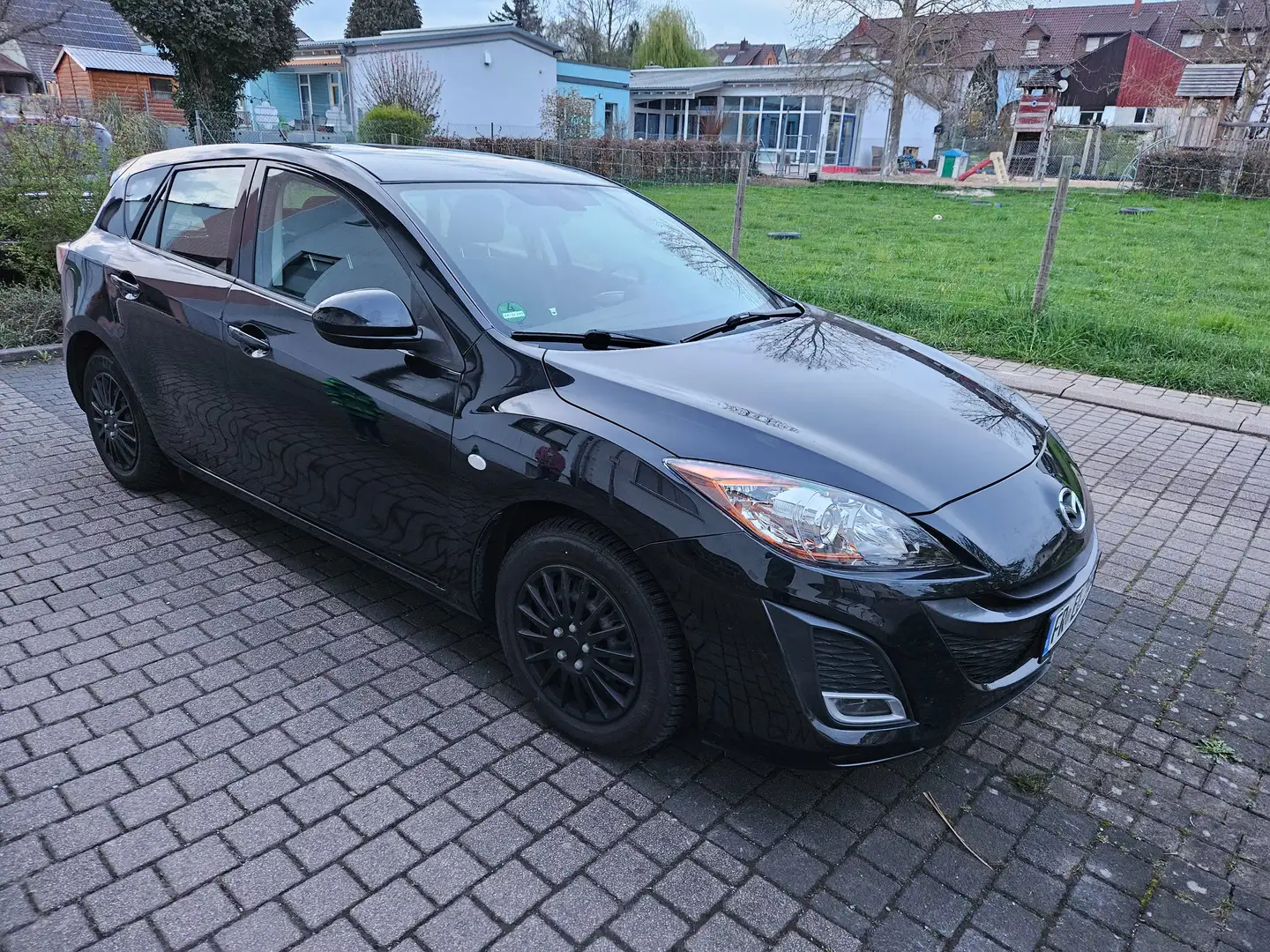 Mazda 3 3 1.6 MZR 90th Anniversary Negro - 2