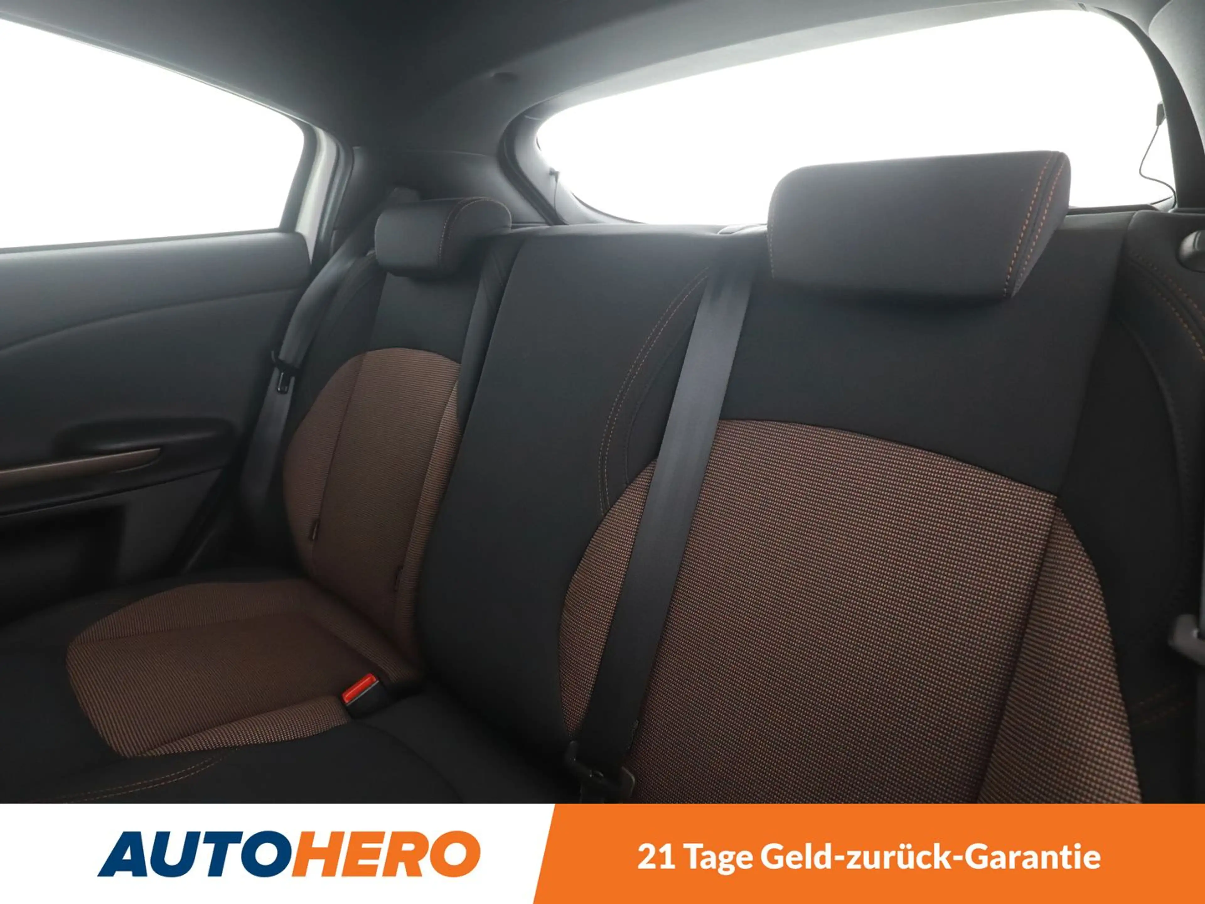 Alfa Romeo Giulietta 1.4 Turbo Distinctive *PDC*TEMPO*BT*KLIMAAUT* — photo 14