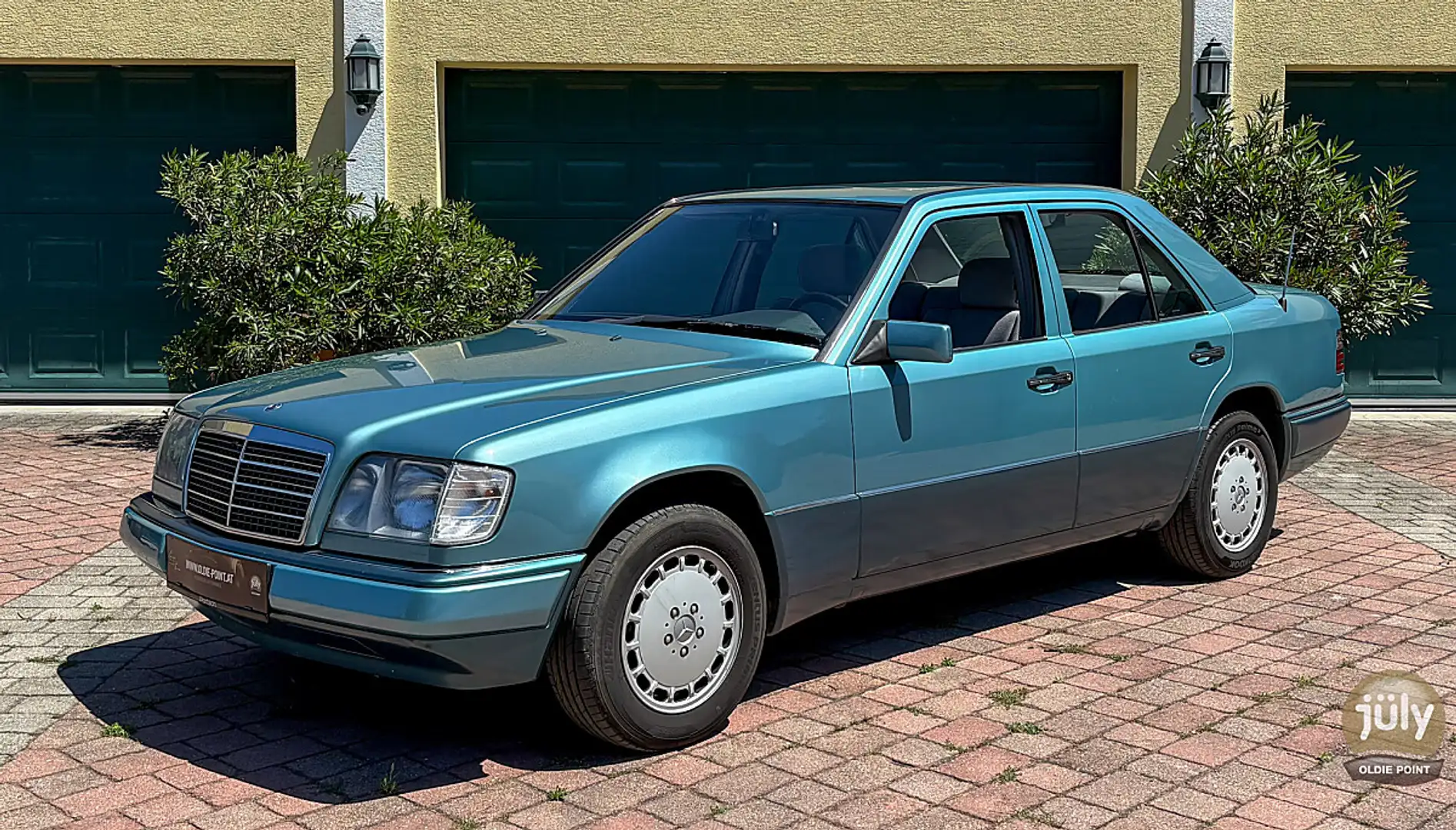Mercedes-Benz E 250 Ds. Grün - 1